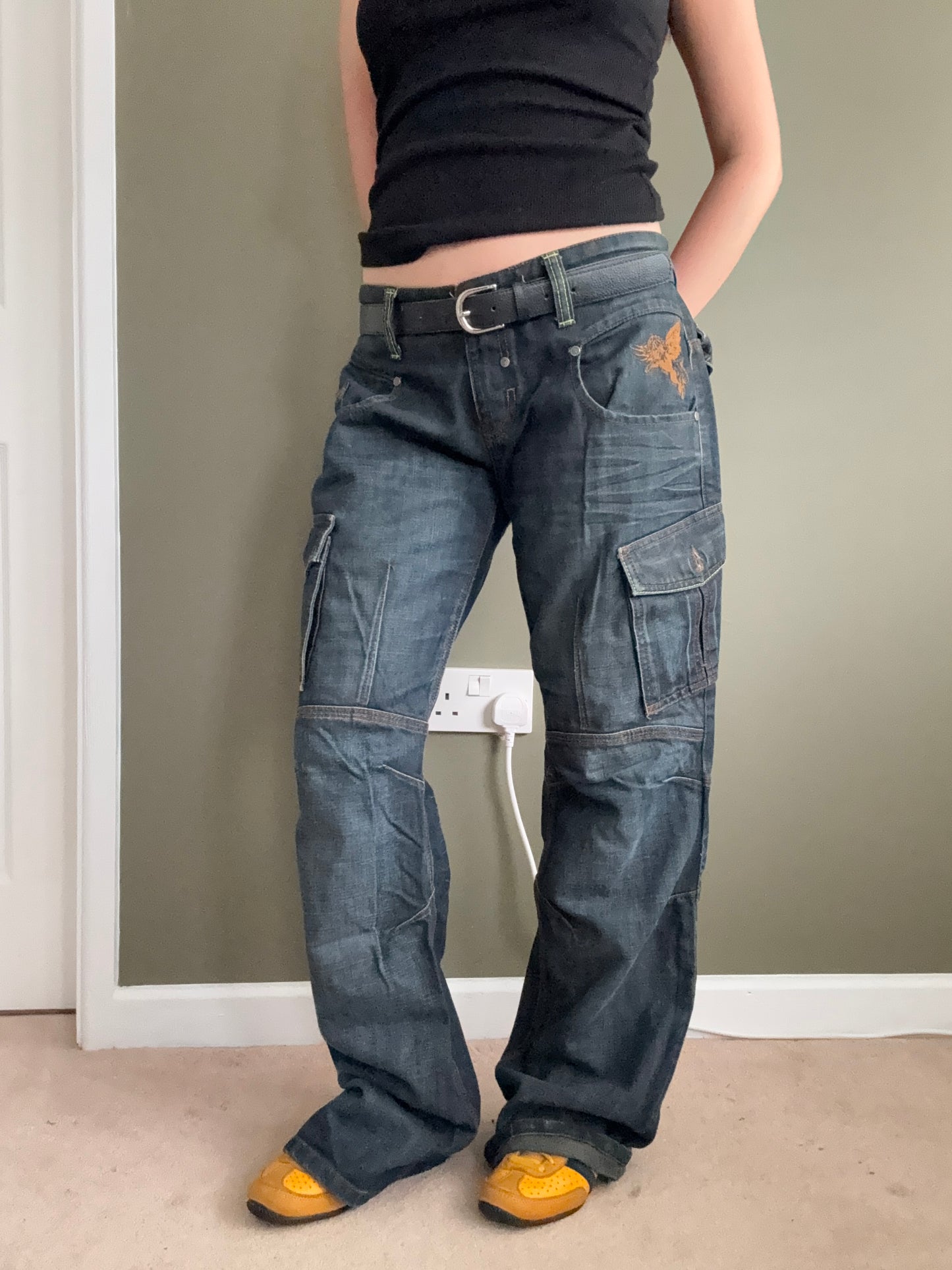Henley’s Cargo Jeans