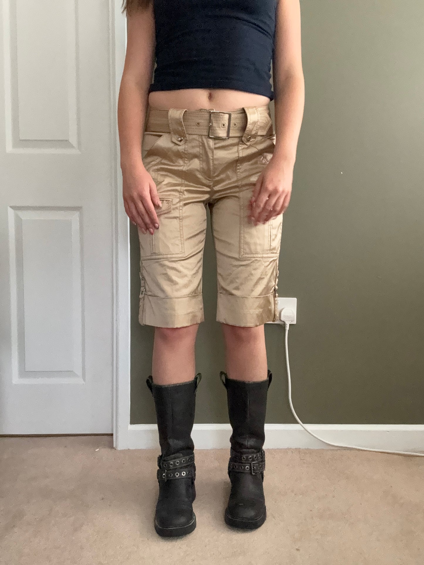 Karen Millen Capri Shorts (UK8)
