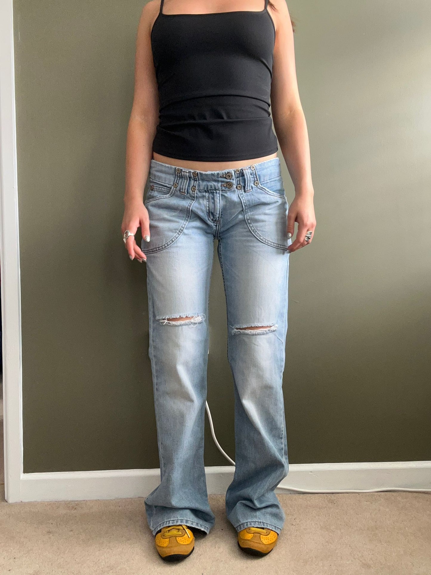 Y2K Distressed Jeans (UK10)