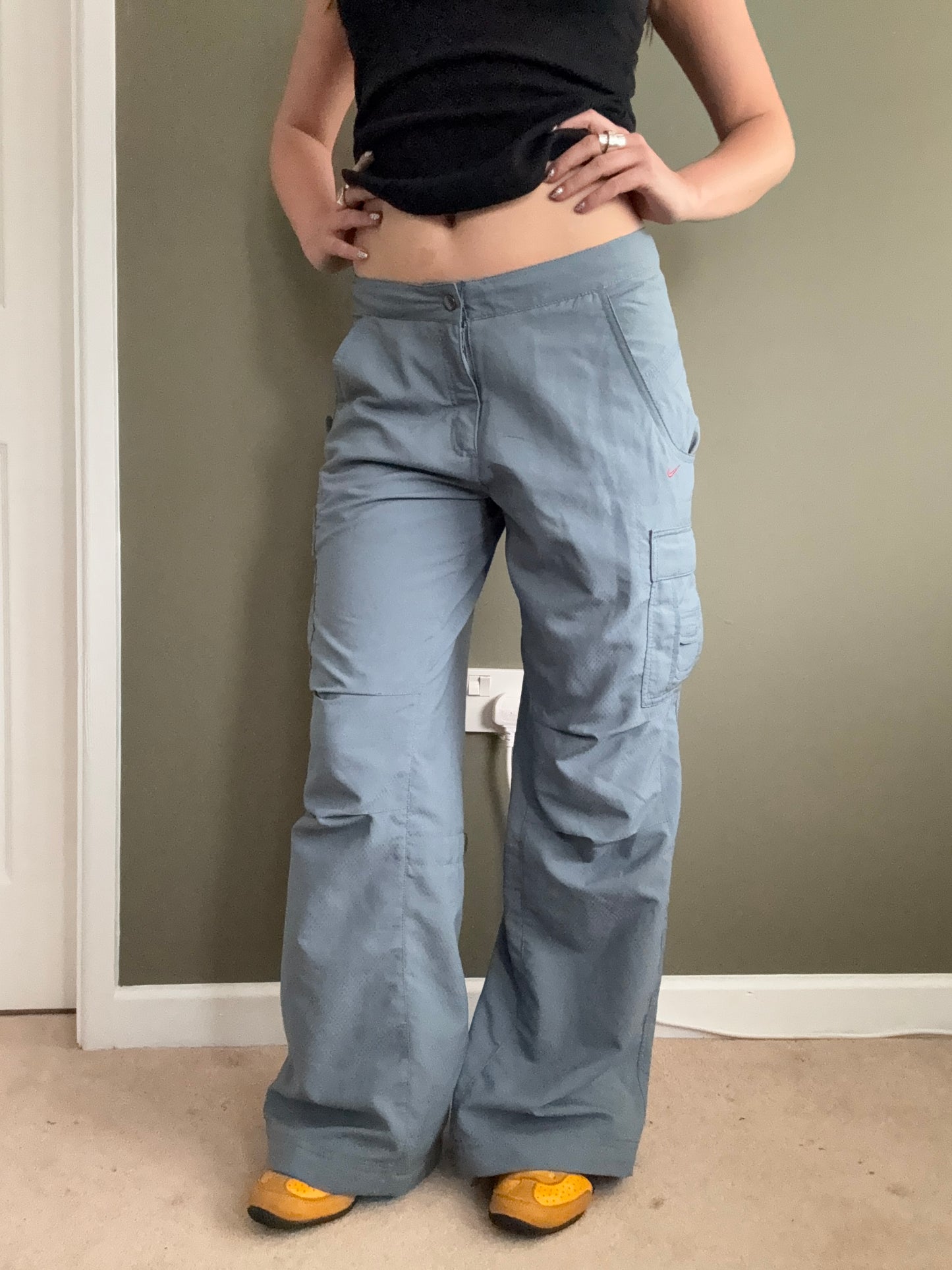 Nike Cargo Trouser (UK8)