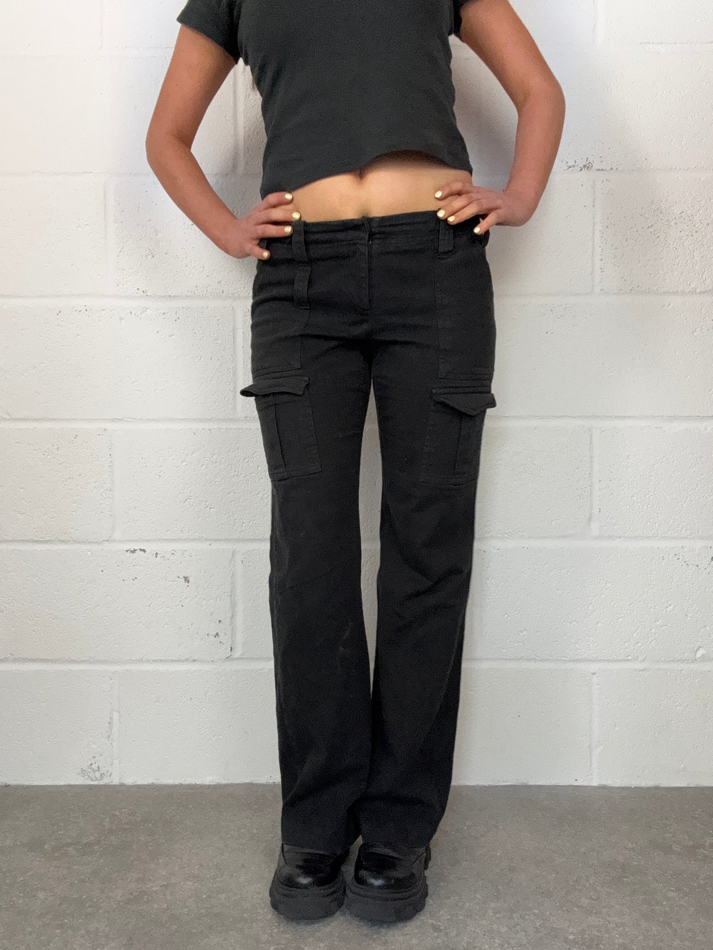 Low Waist Cargo Trouser (UK8)