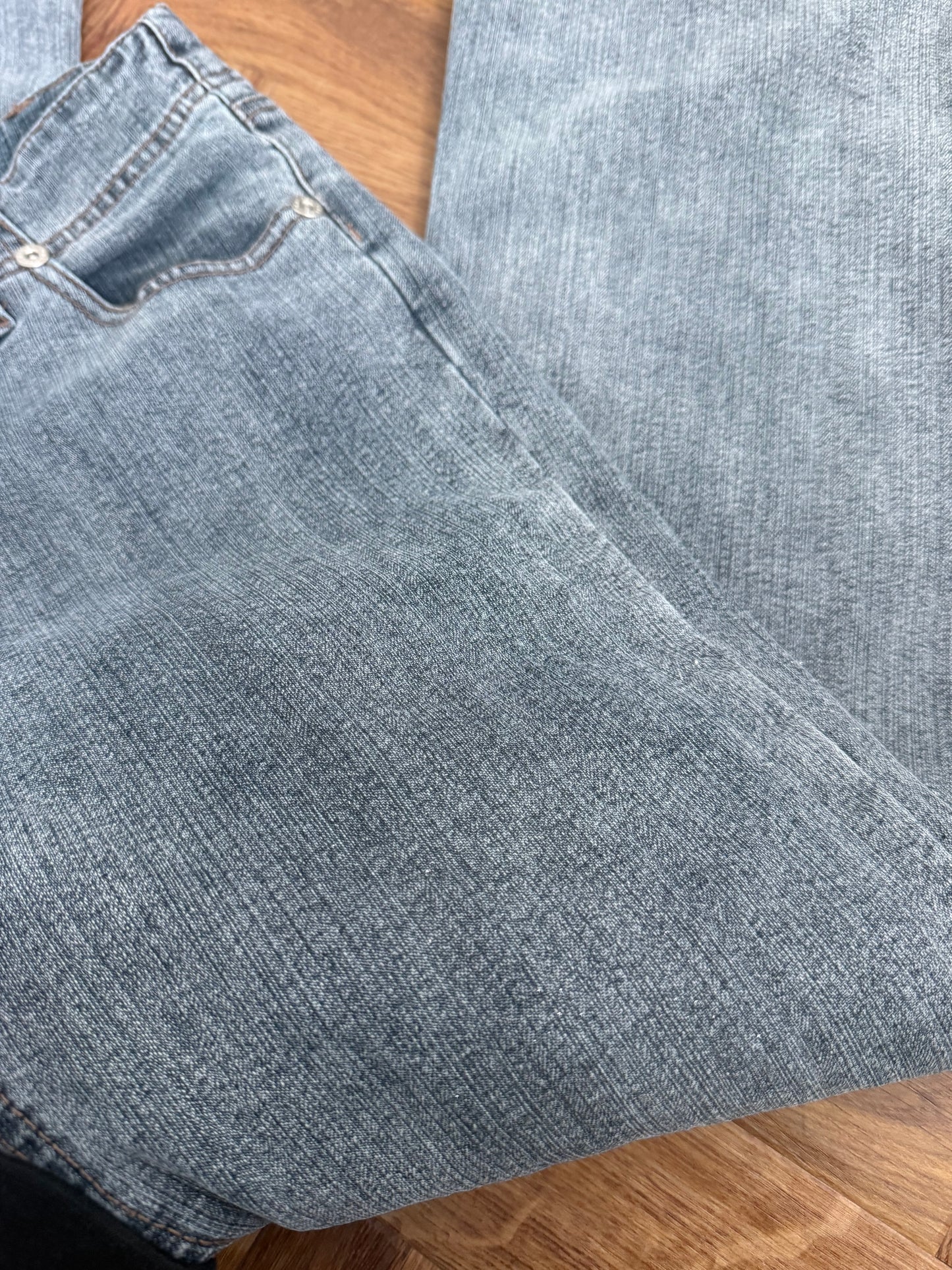 Low Rise Y2K Jeans (UK12)