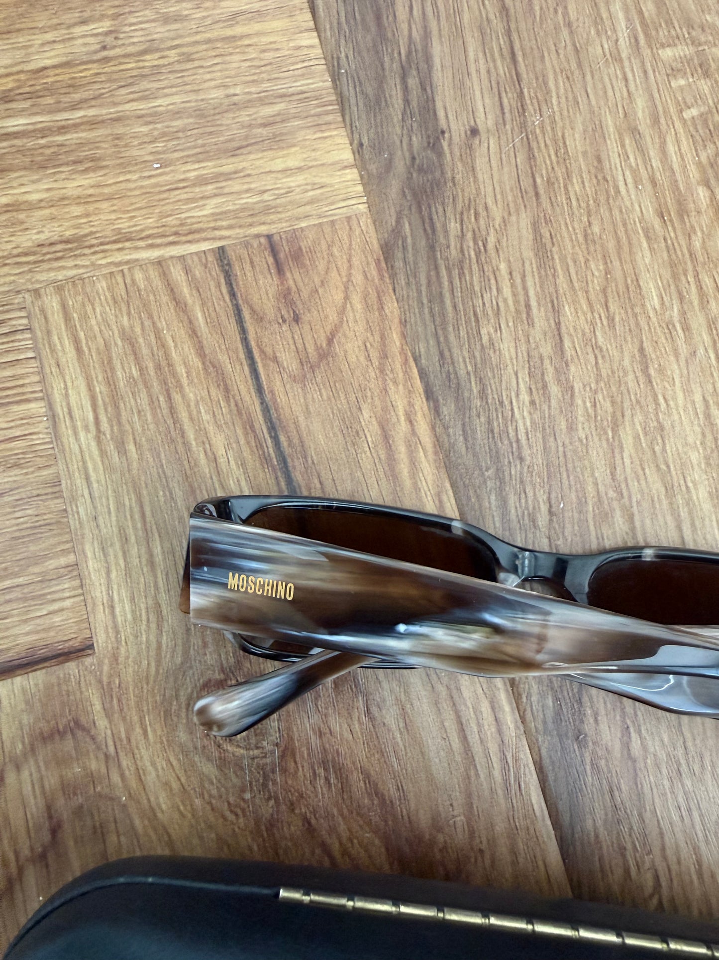 Moschino Sunglasses