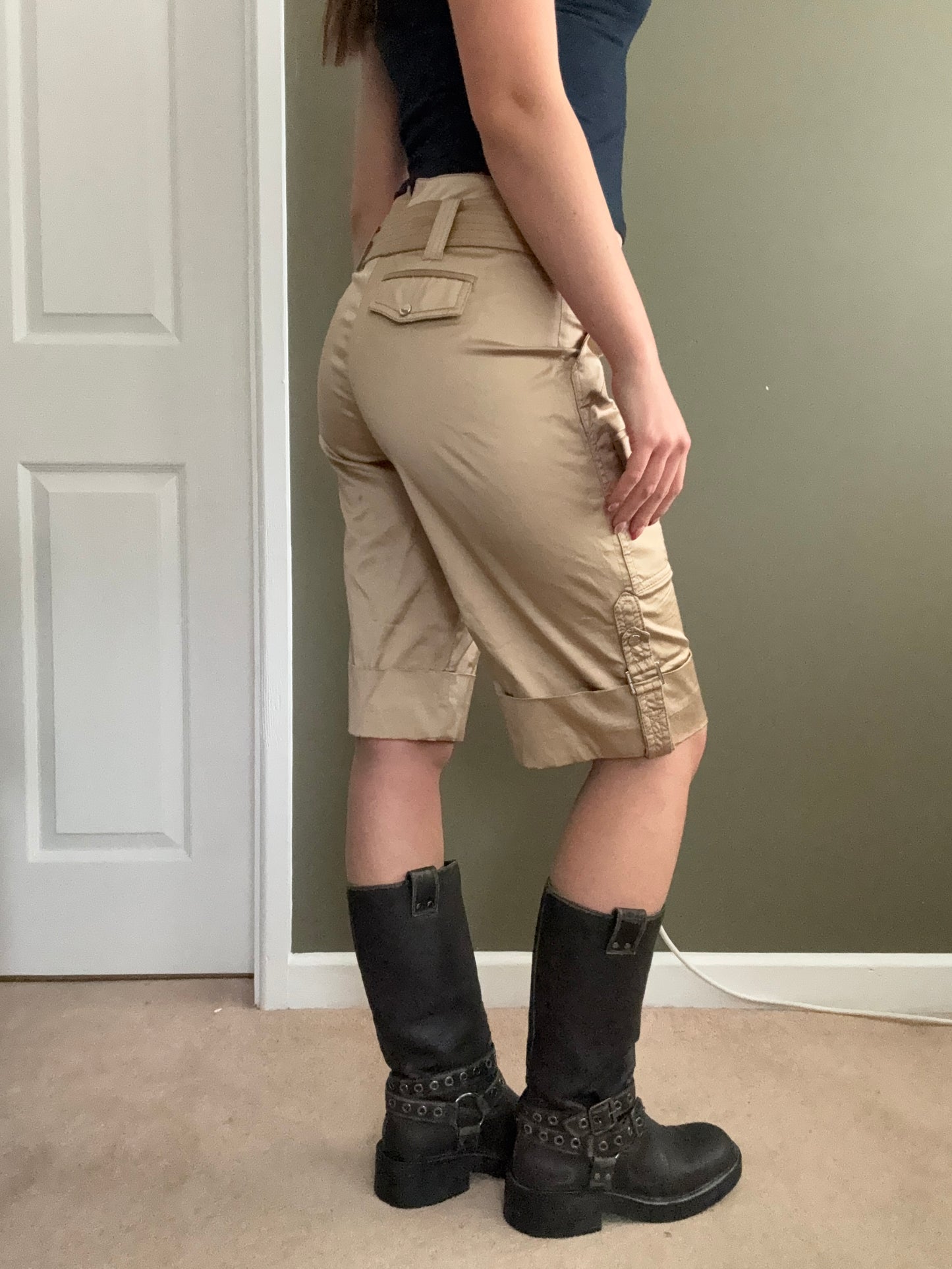 Karen Millen Capri Shorts (UK8)
