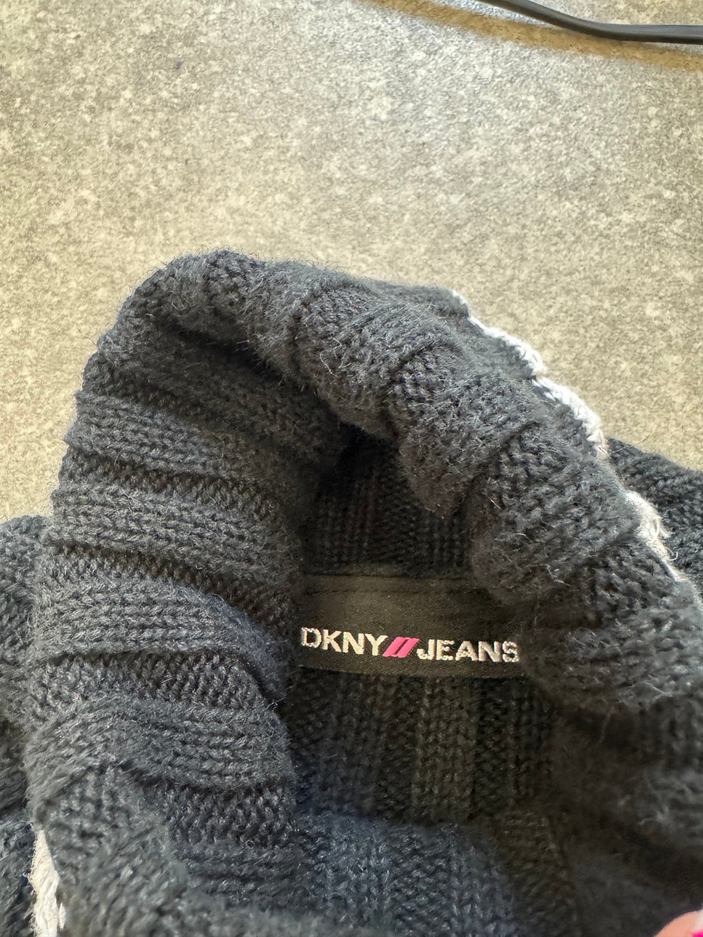 DKNY Knit Jumper (M)
