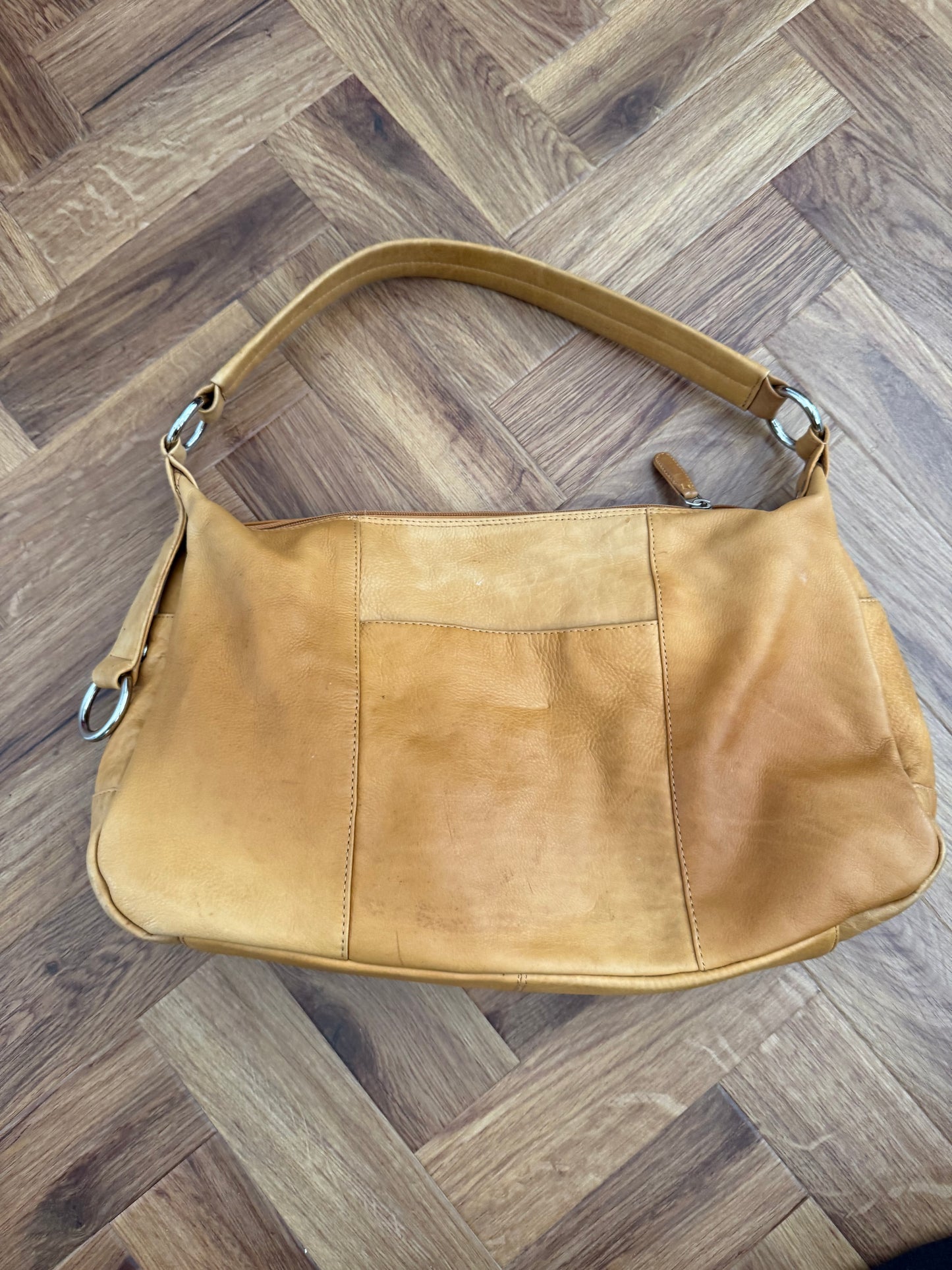 Vintage Leather Buckle Shoulder Bag