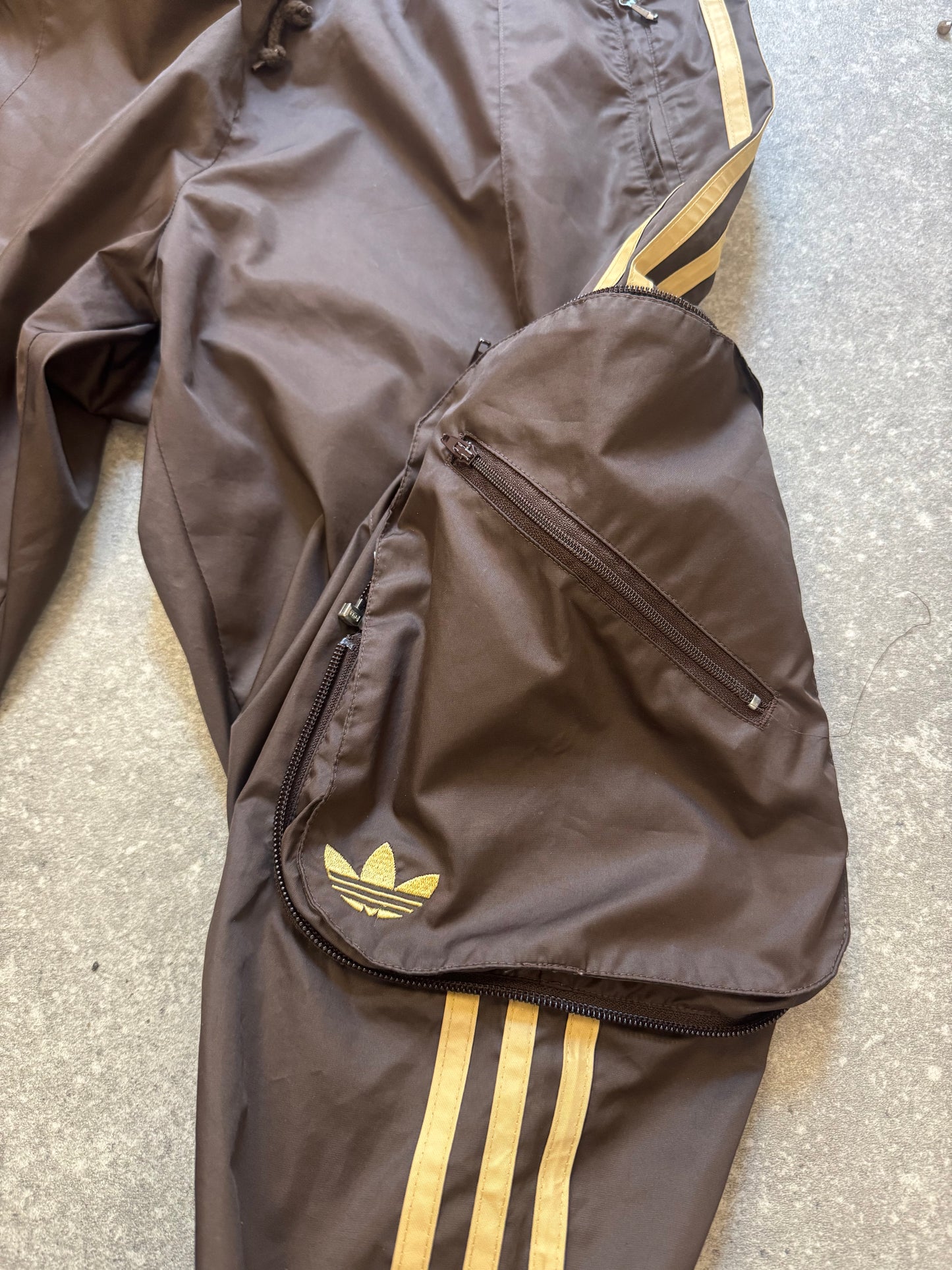 Adidas Cargo Tracksuit Bottoms (M)