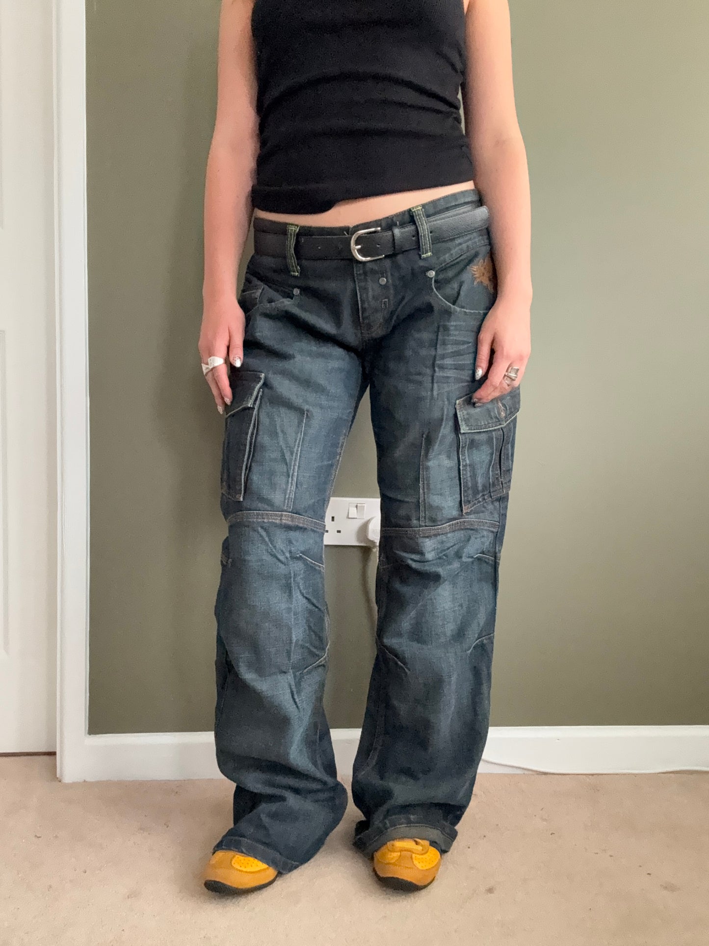 Henley’s Cargo Jeans