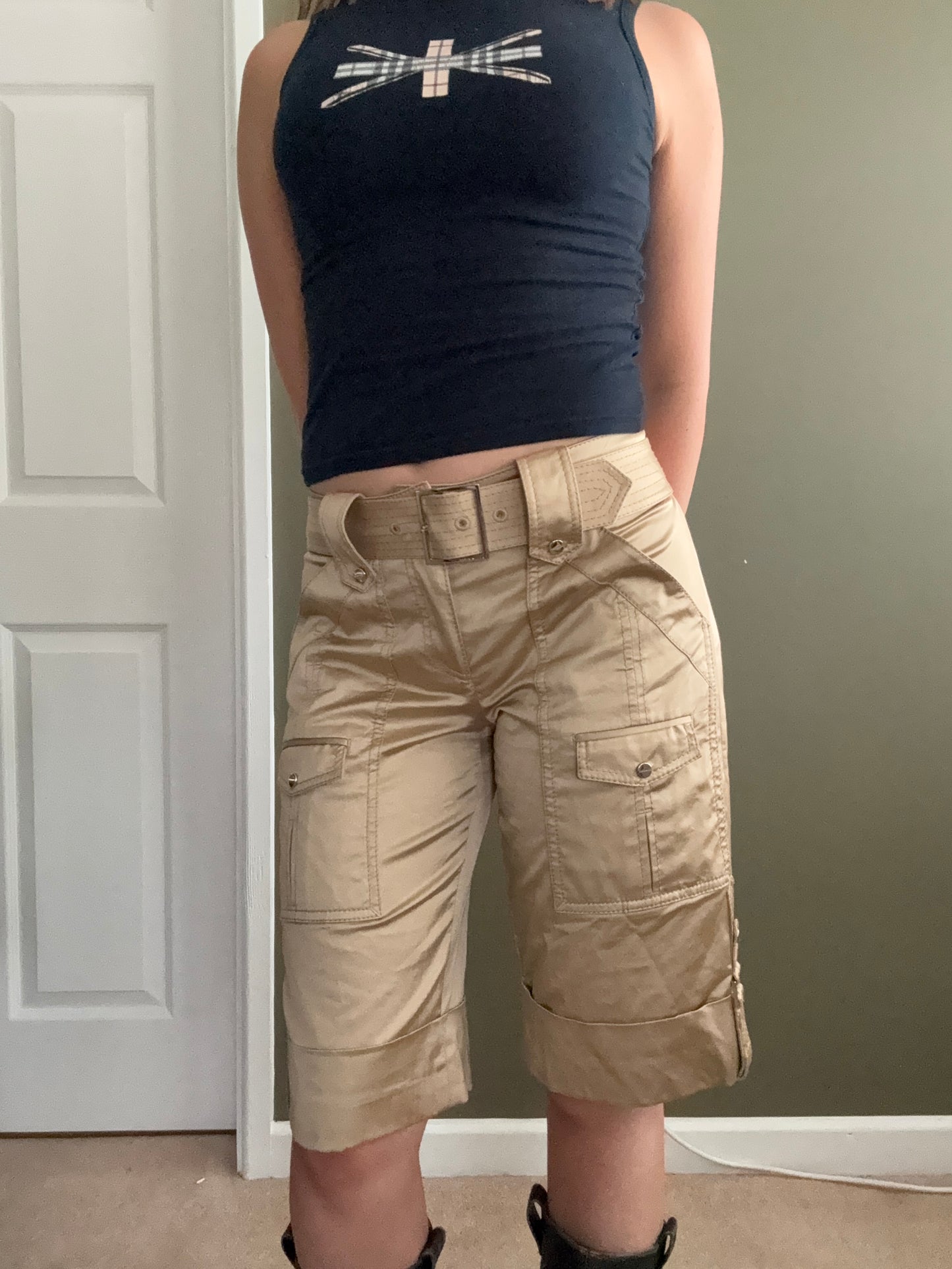 Karen Millen Capri Shorts (UK8)