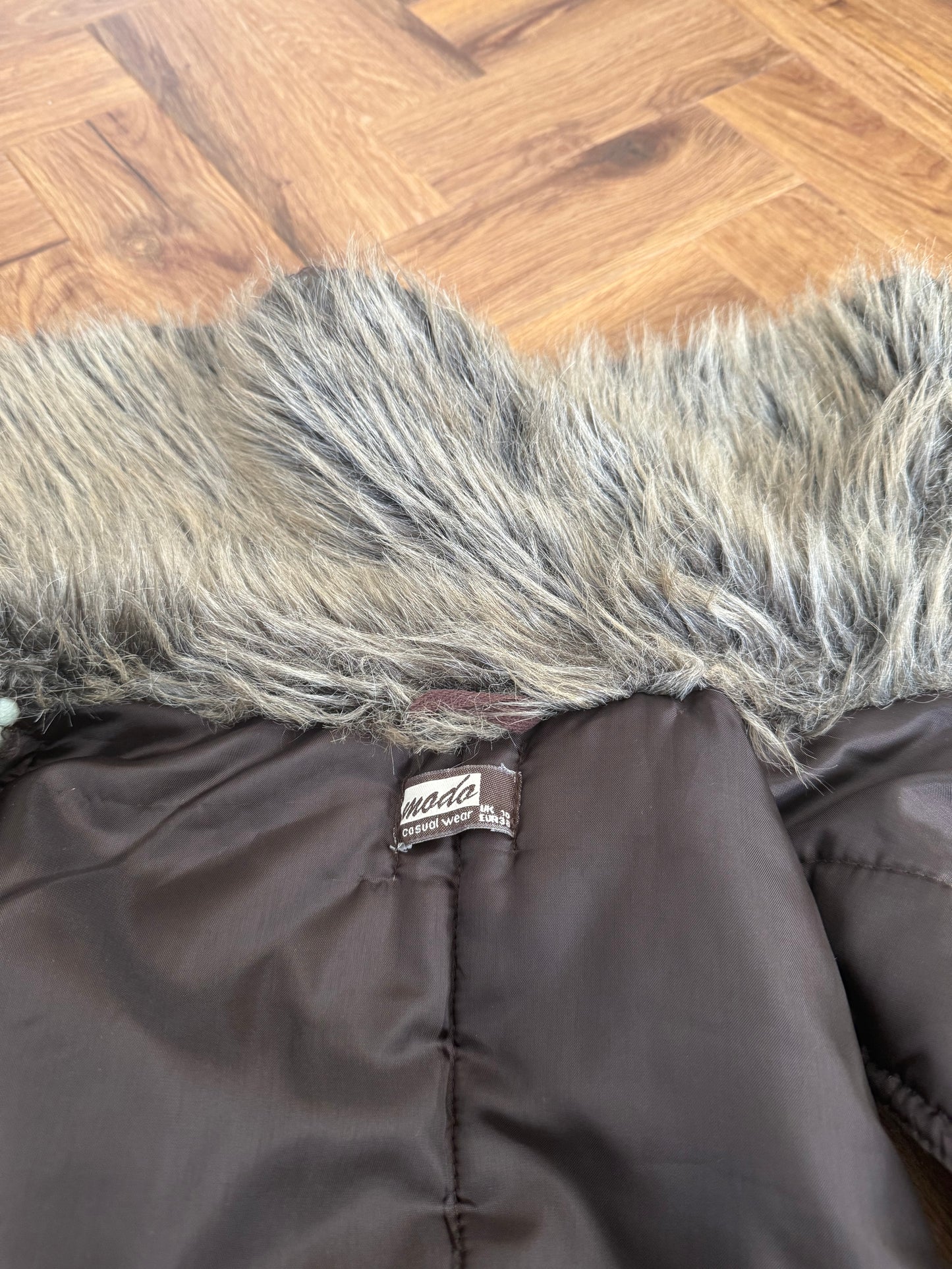 Y2K Gilet (UK10)