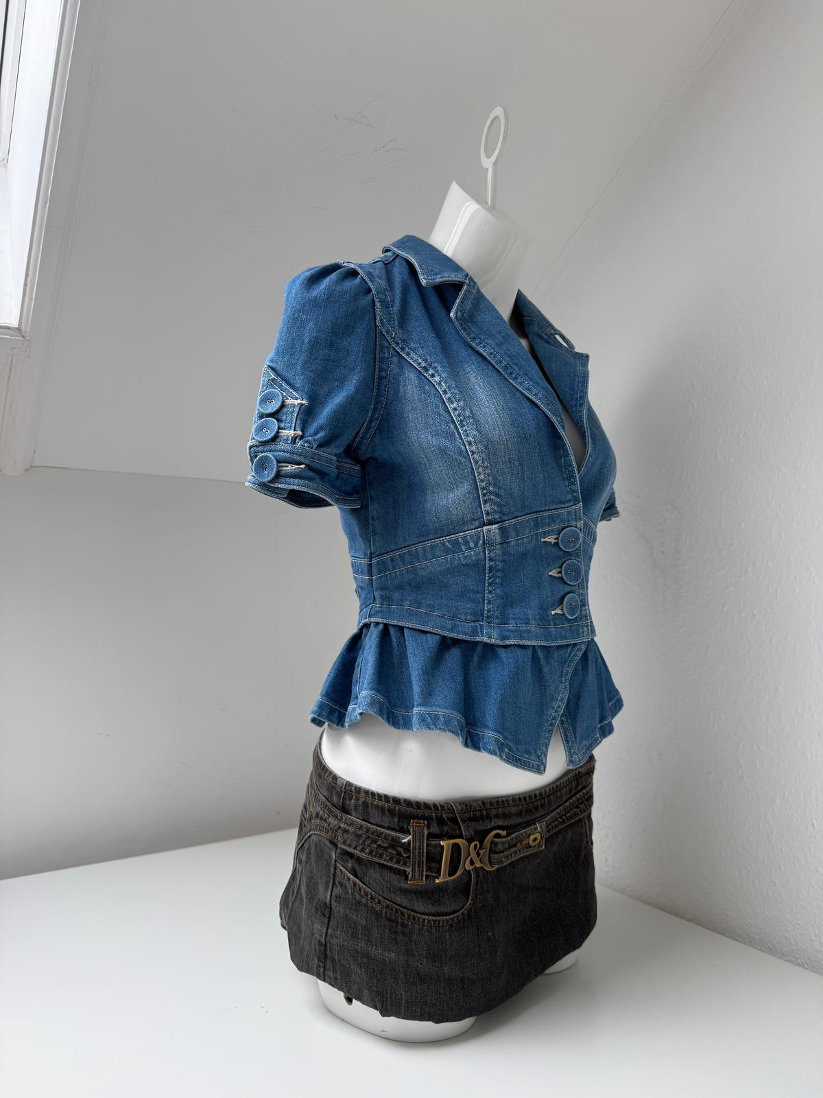 Shortsleeve Fitted Denim Top/Jacket (UK12)
