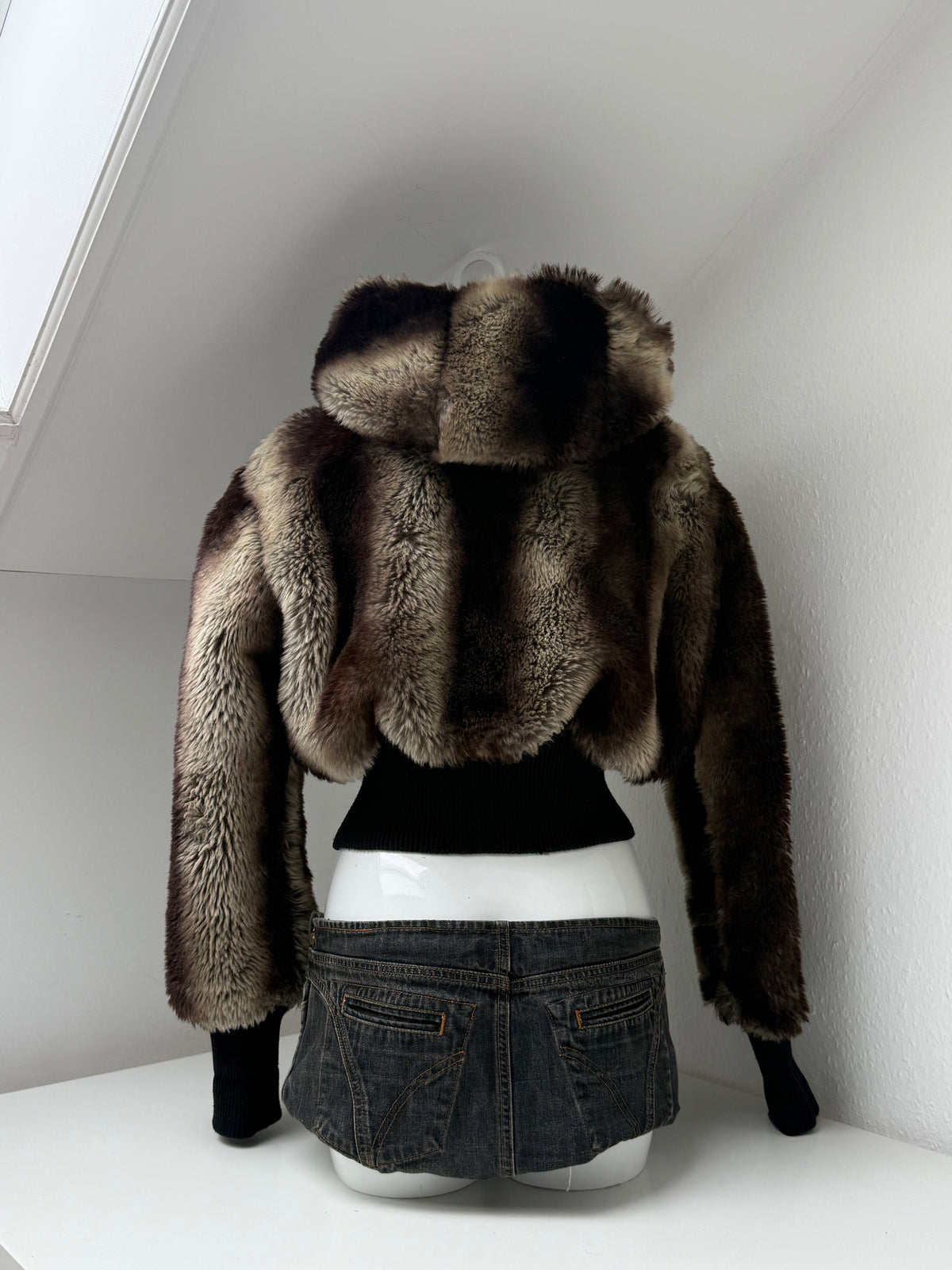 Y2K Faux Fur Bomber Jacket (L)