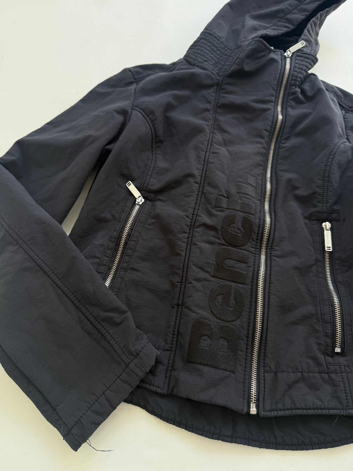 Bench Jacket (L)