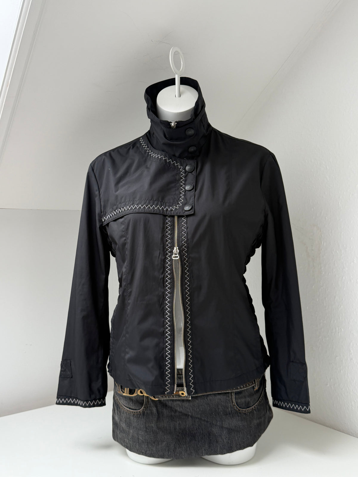 Vintage Armani Windbreaker (UK16)