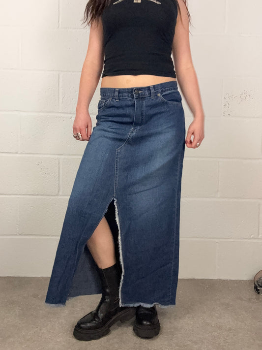 Vintage Denim Skirt (M)