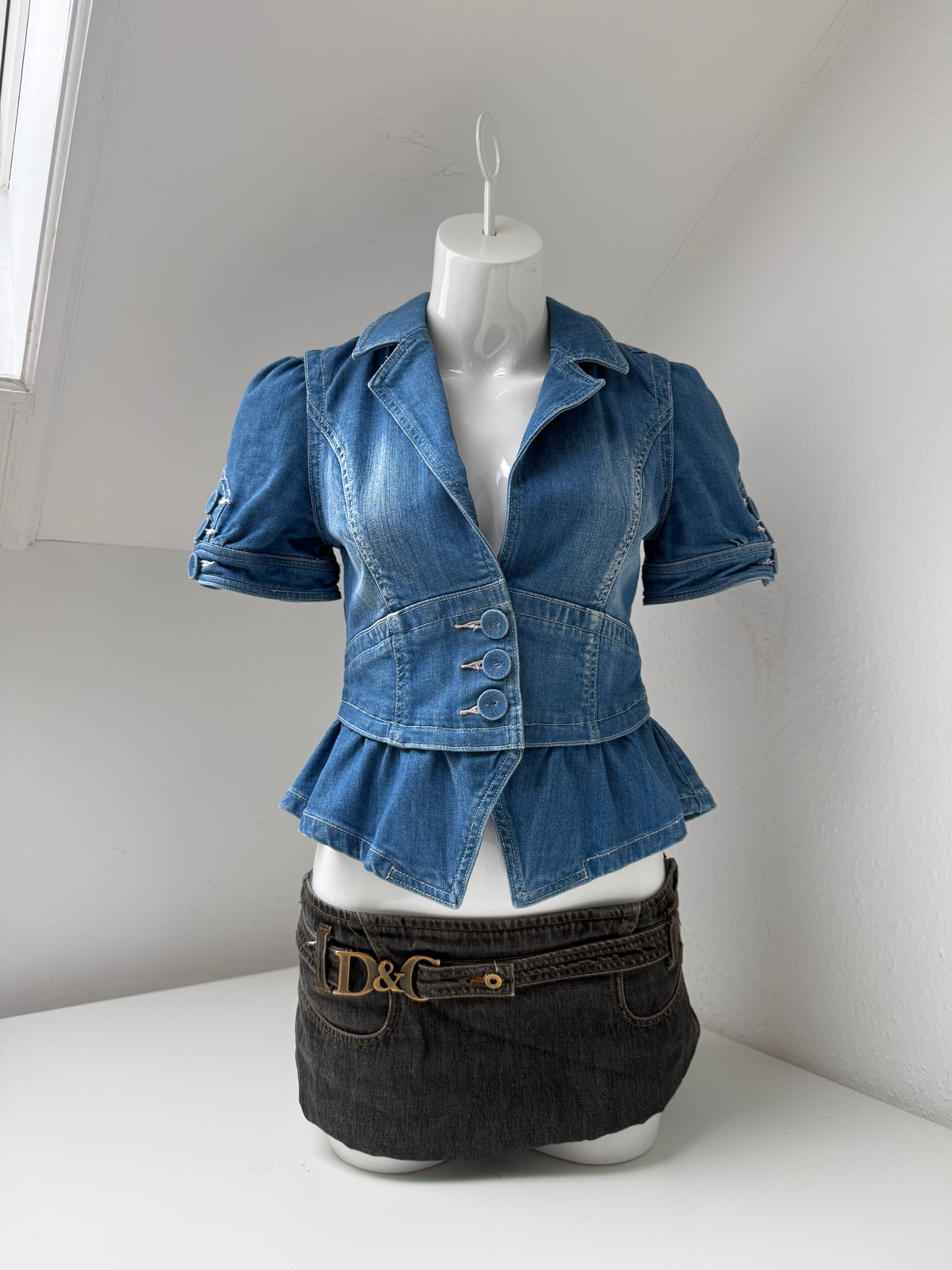 Shortsleeve Fitted Denim Top/Jacket (UK12)