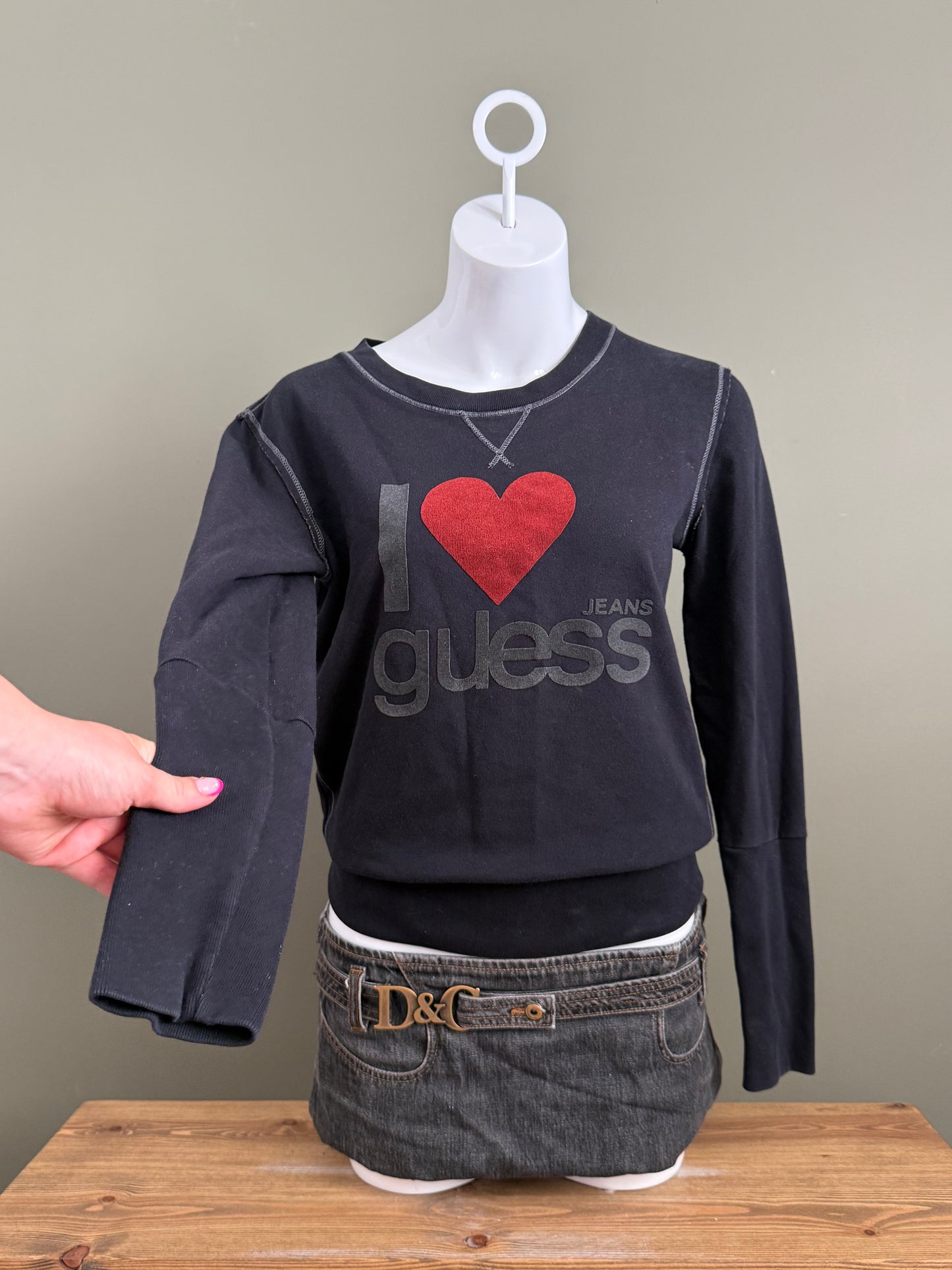 Guess Sweatshirt (M)