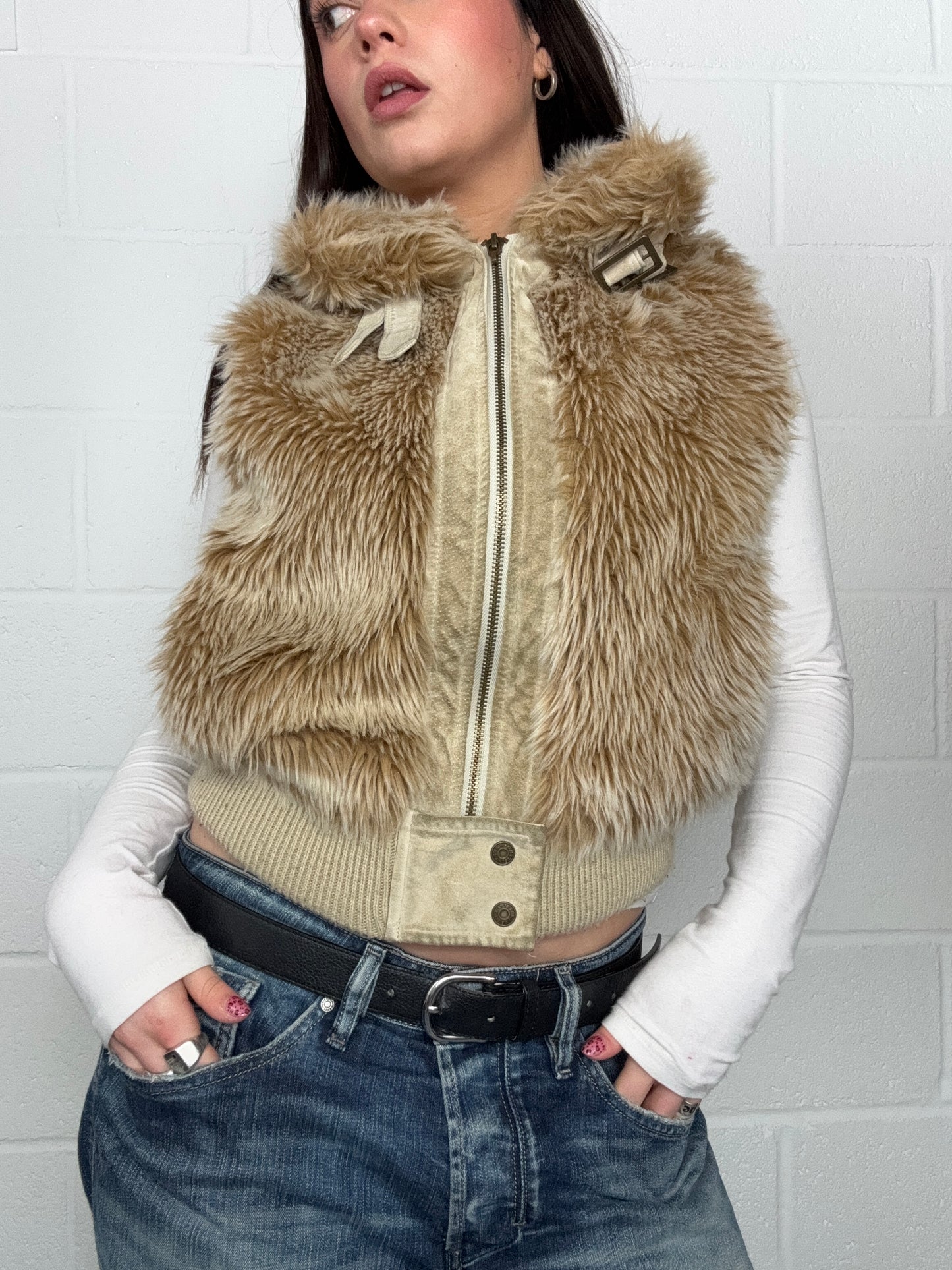 Y2K Faux Fur Gilet (UK14)