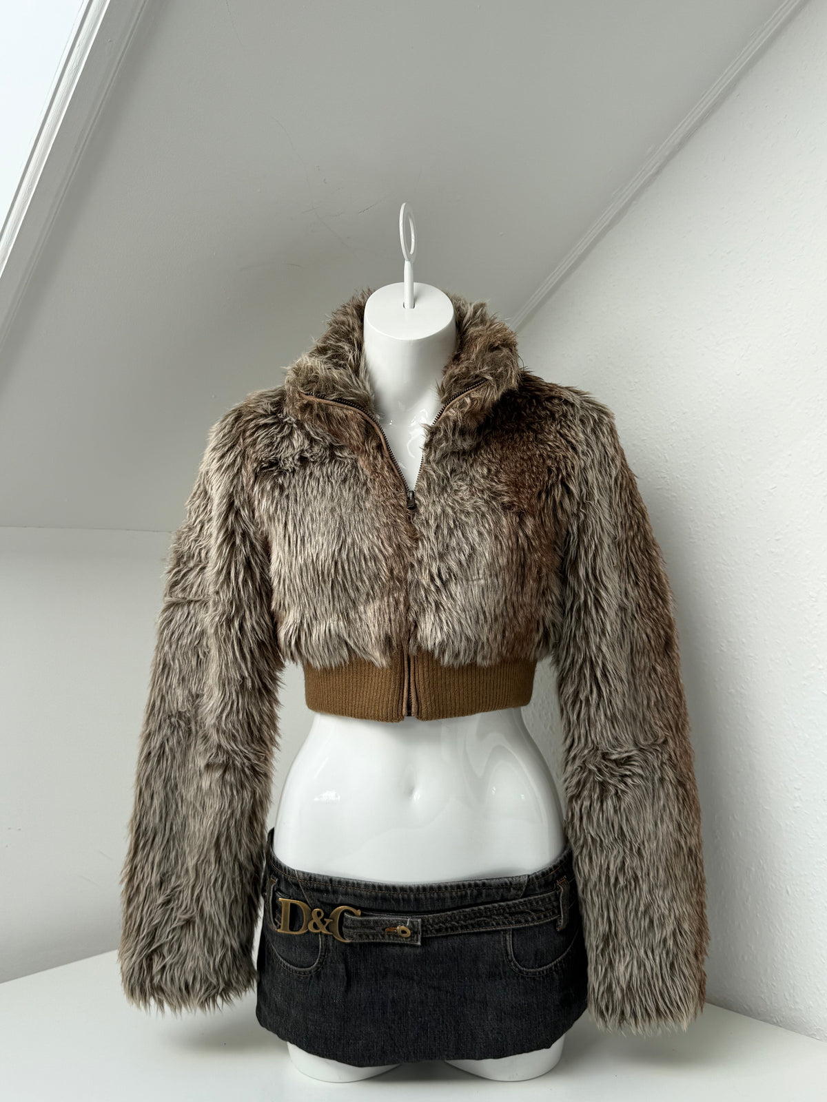Cropped Faux Fur Jacket (UK10)