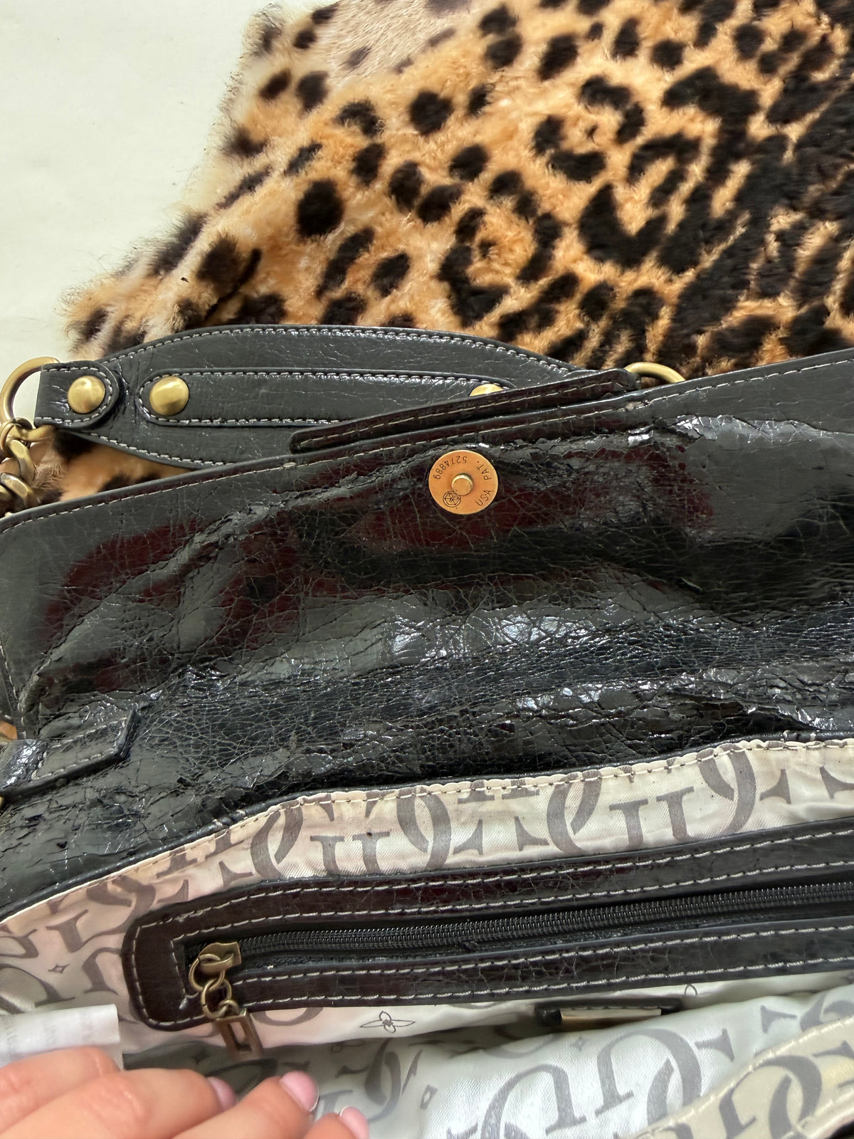 Y2K Guess Shoulder Bag