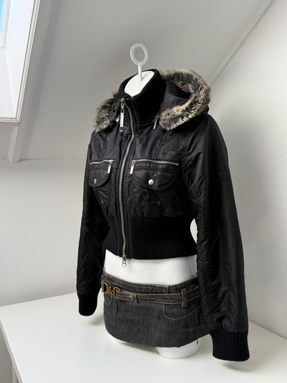 Fitted Y2K Puffer Jacket (UK12)