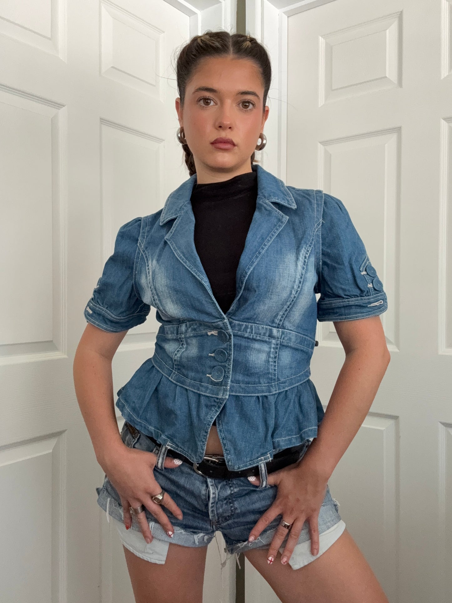 Shortsleeve Fitted Denim Jacket (UK14)