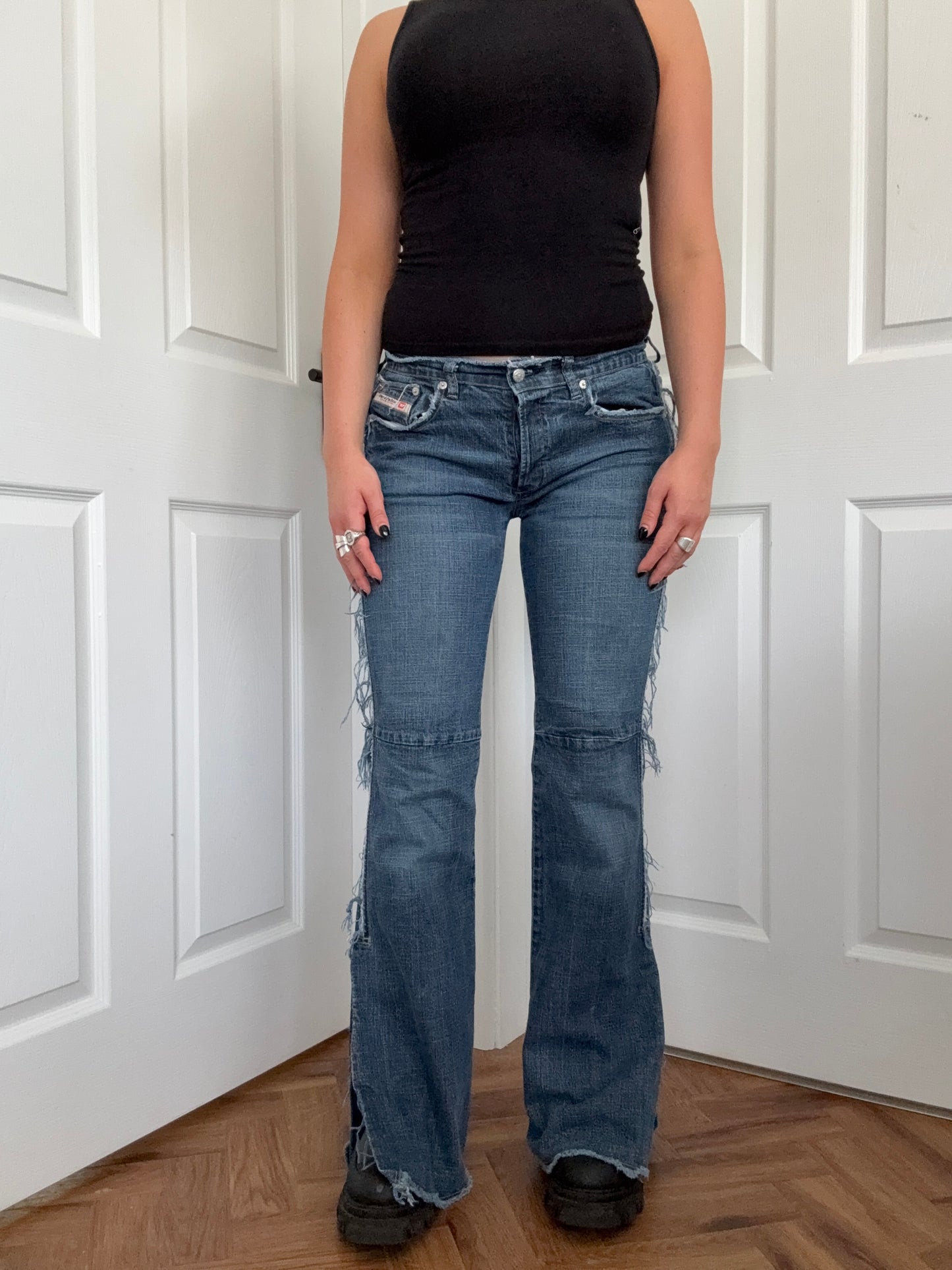 Diesel Distressed Jeans (31)