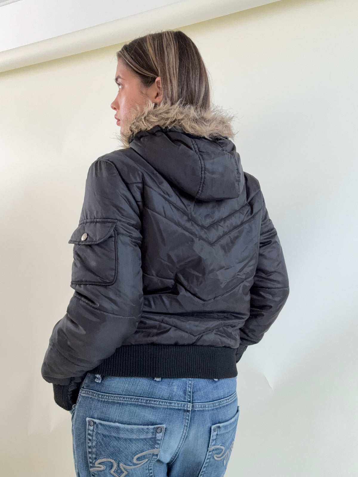 Y2K Puffer Jacket (M)