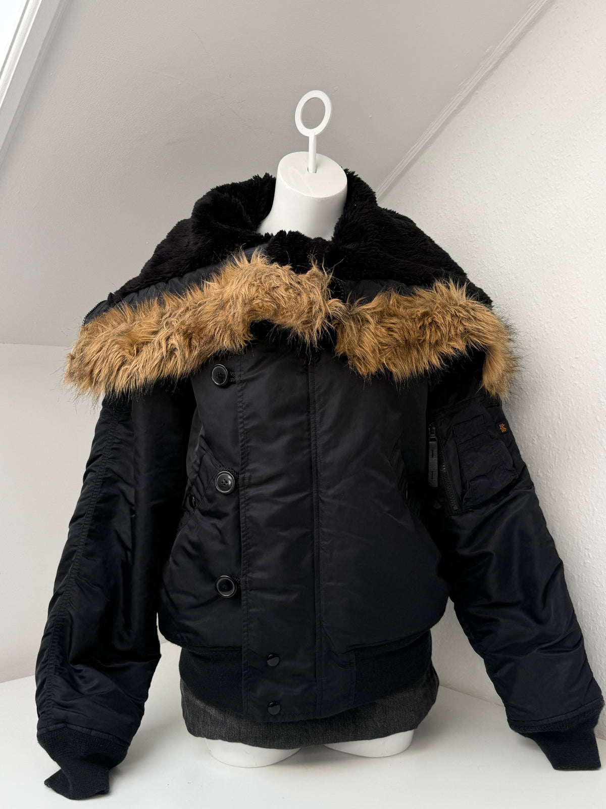 Alpha Industries Utility Bomber Jacket (L)