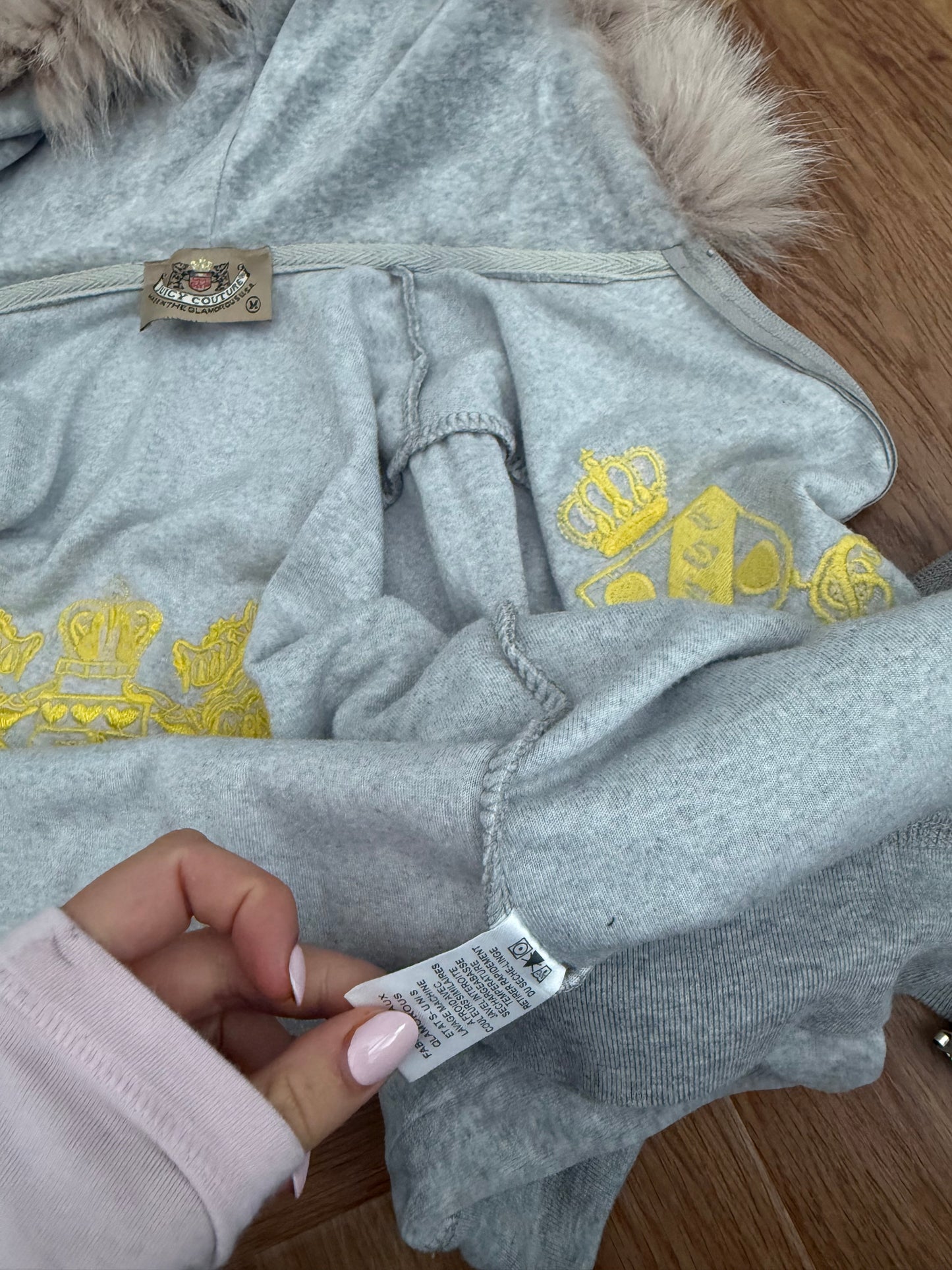 Juicy Couture Velour Zip Hoodie (M)