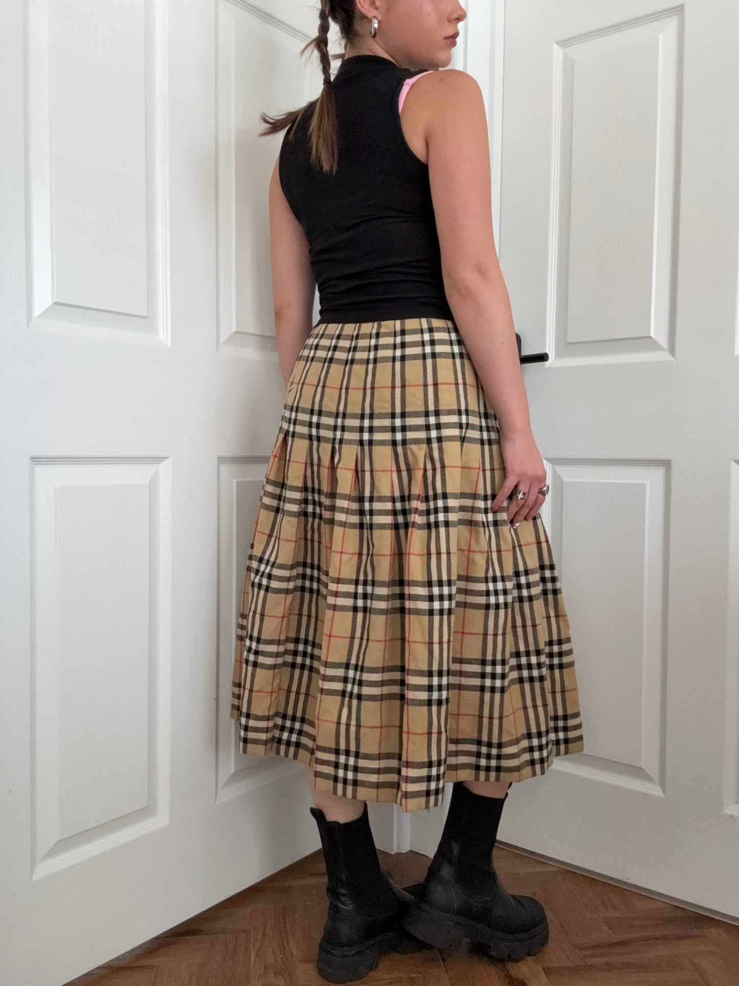Vintage Burberry Wool Skirt (XS)