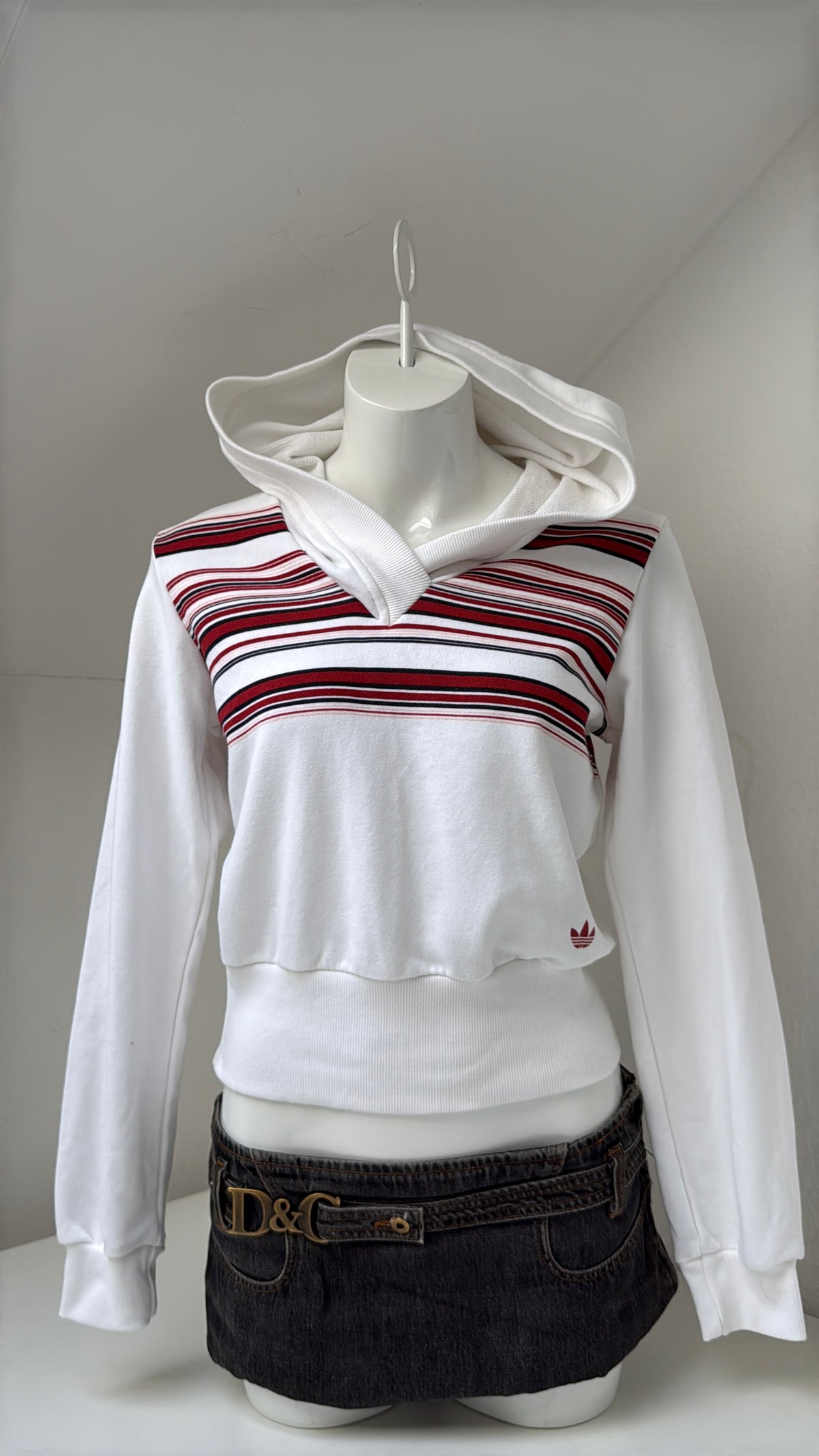 Vintage Adidas V-Neck Hoodie (UK10)