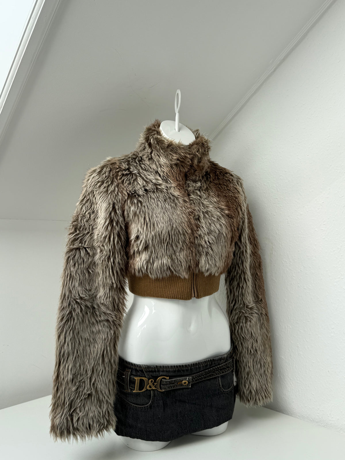 Cropped Faux Fur Jacket (UK10)