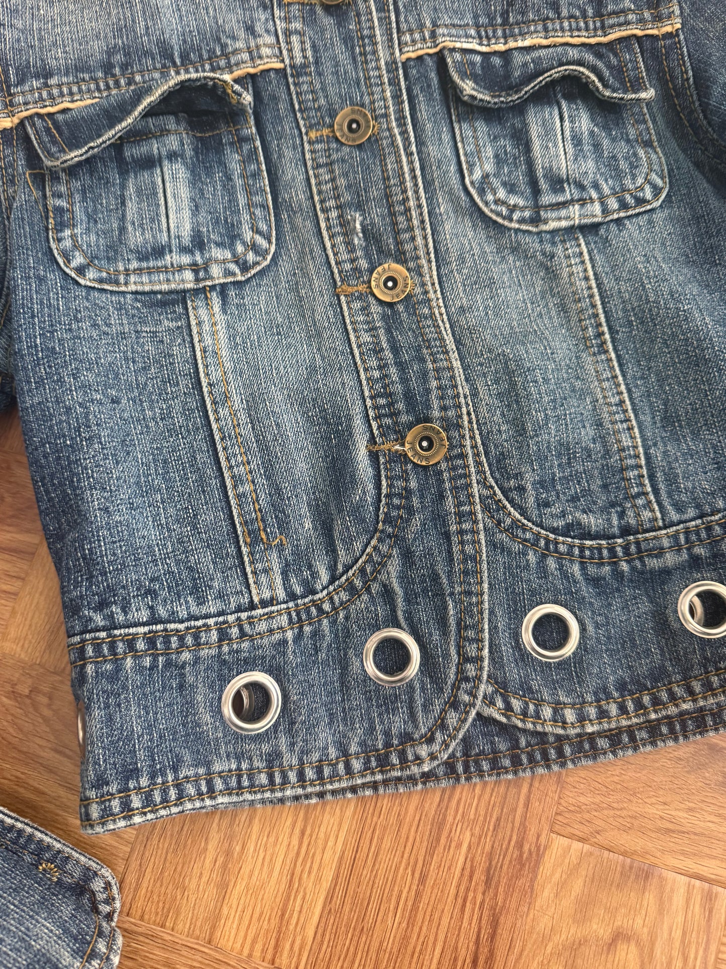 Cropped Denim Jacket (M)
