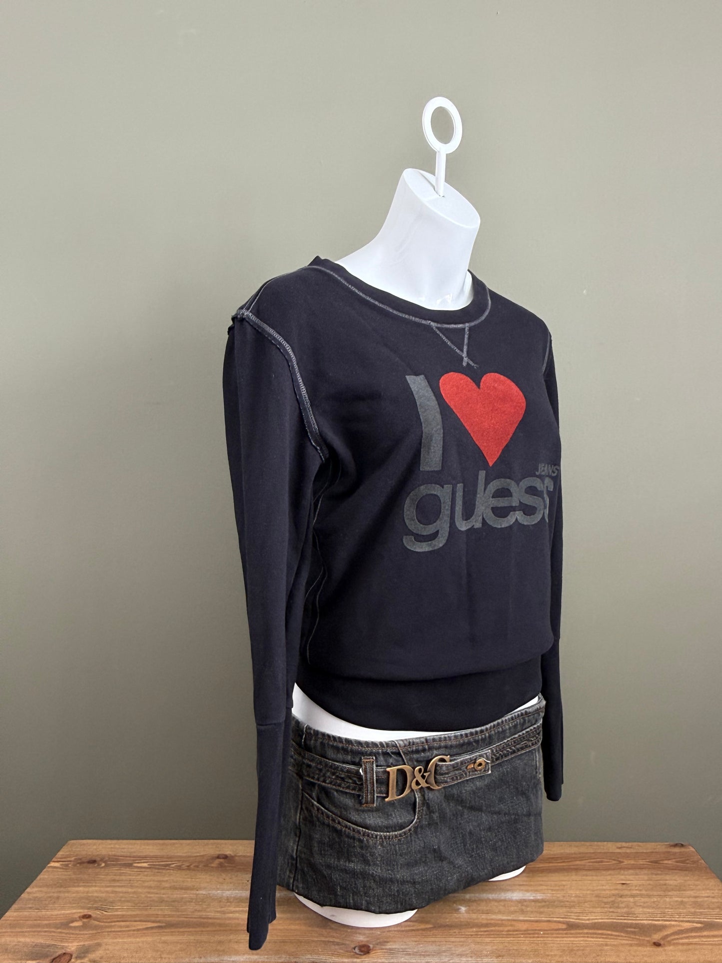Guess Sweatshirt (M)