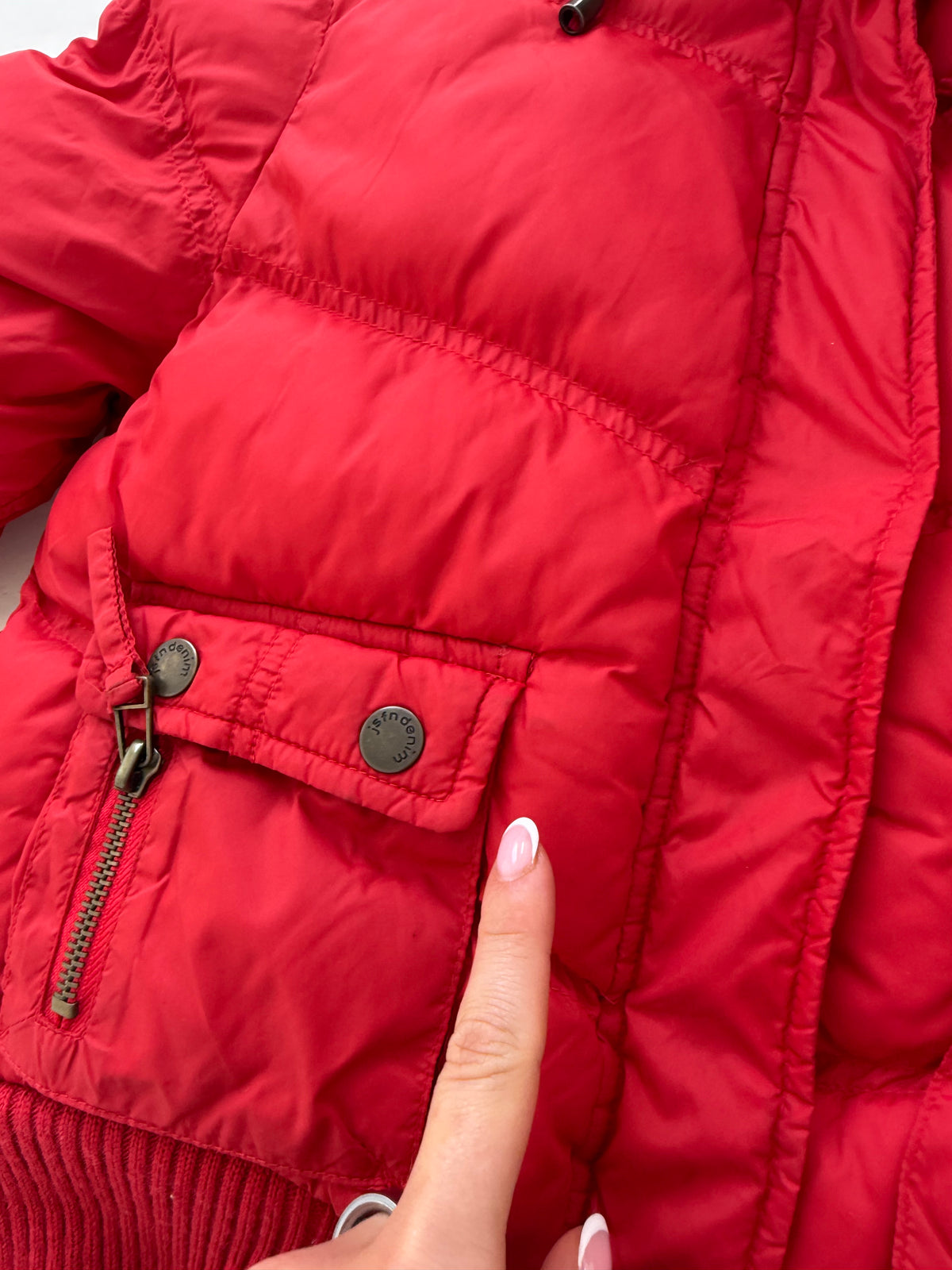 Cropped Y2K Puffer Jacket (XS)