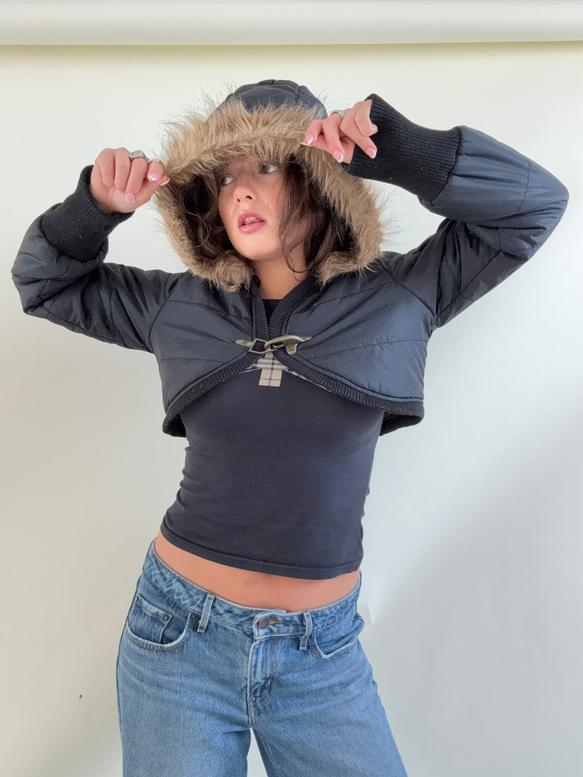 Cropped Y2K Puffer Jacket (M)