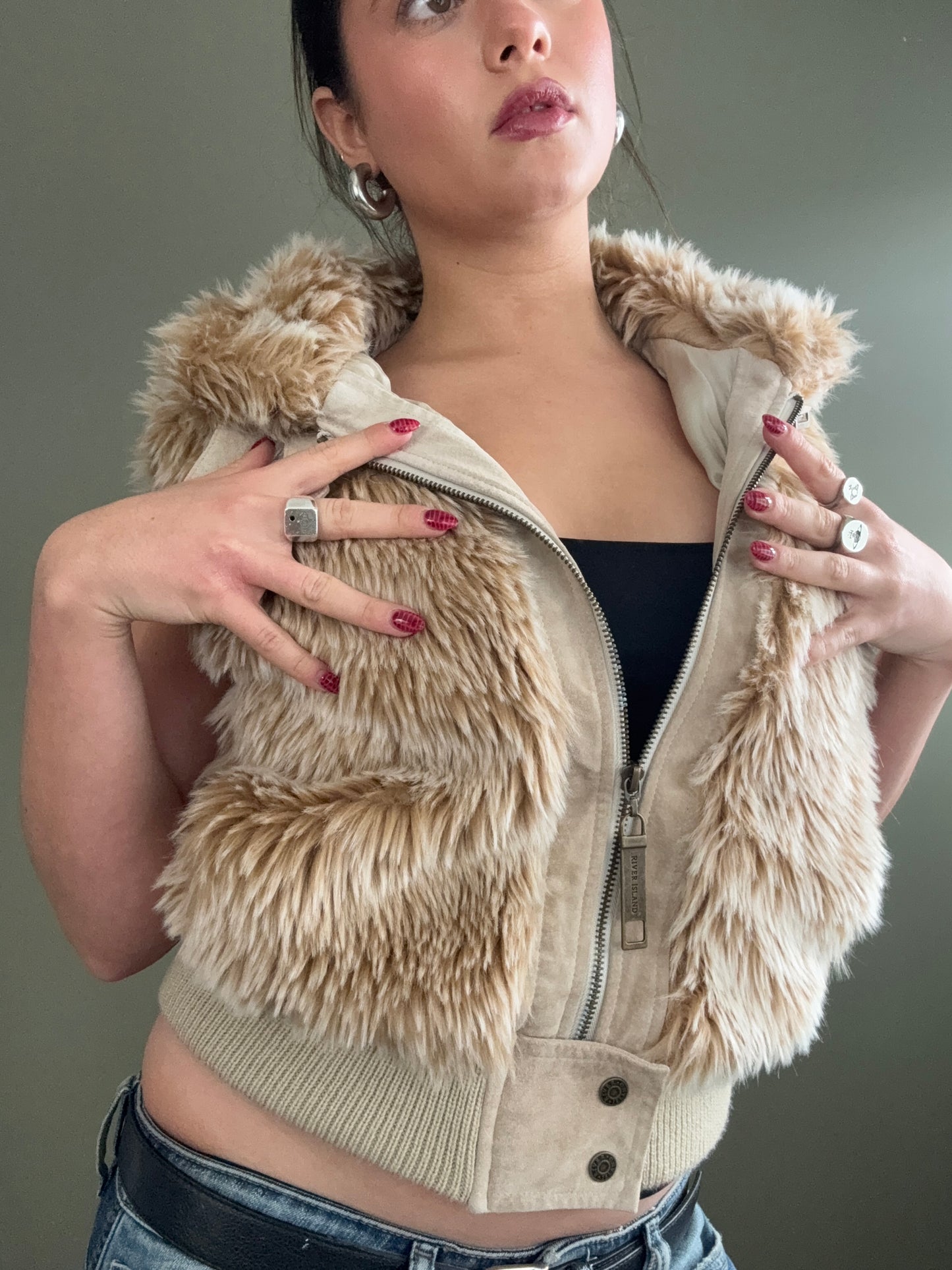 Faux Fur Gilet (UK14)