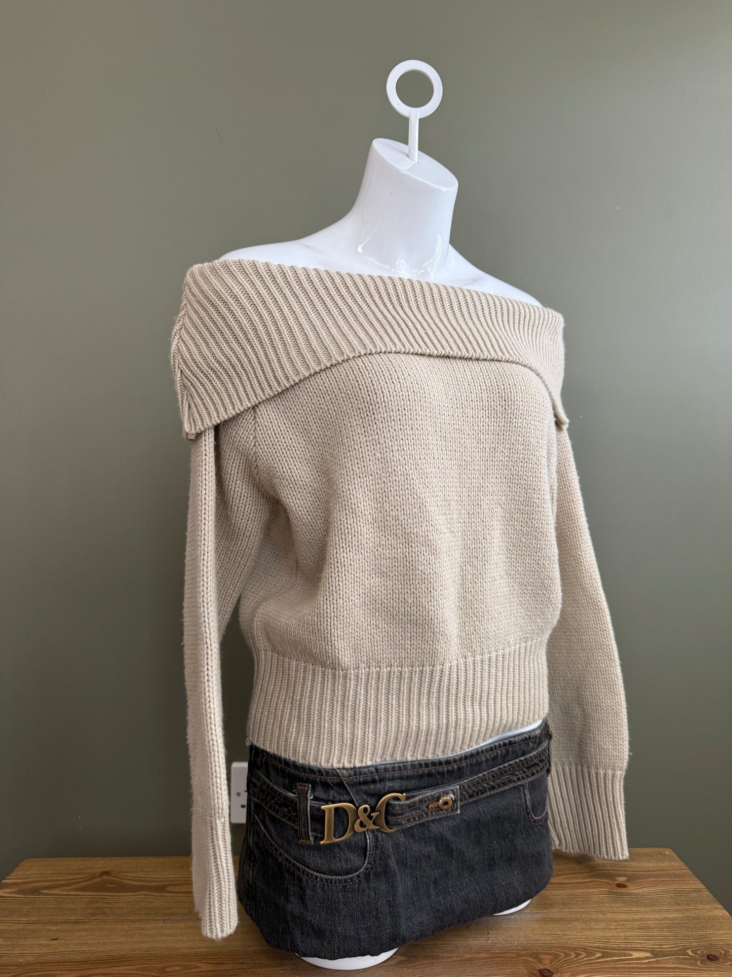 Off The Shoulder Knit Jumper (UK14)