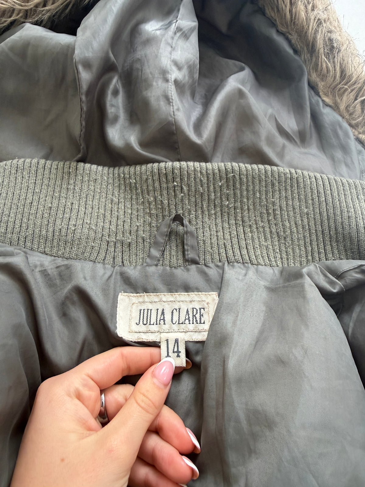 Y2K Puffer Jacket (UK14)