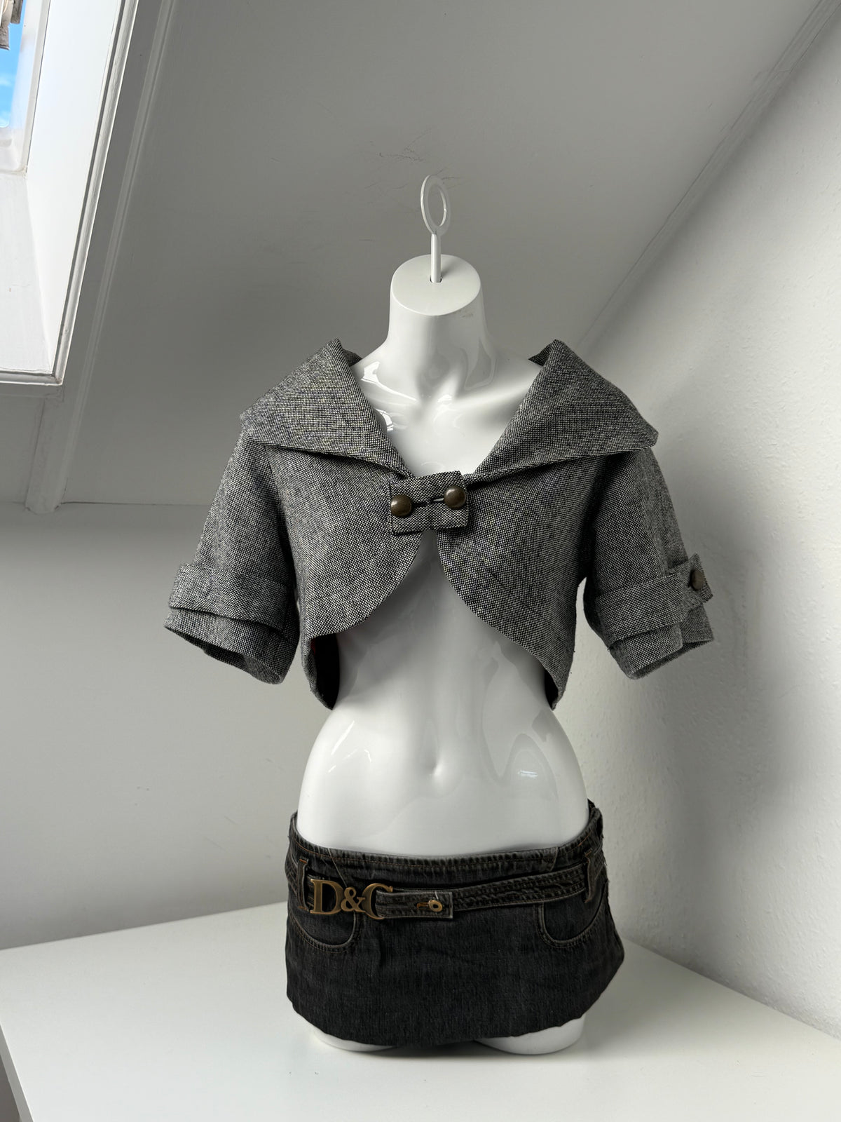 Guess Cropped Bolero/Jacket (M)