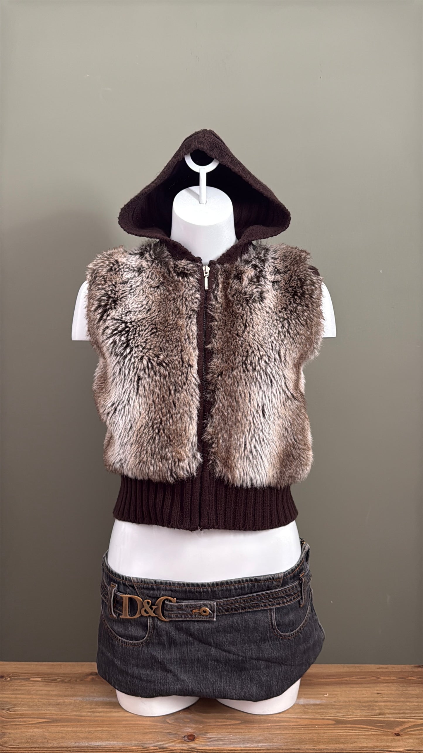 Faux Fur Cropped Gilet (XS)