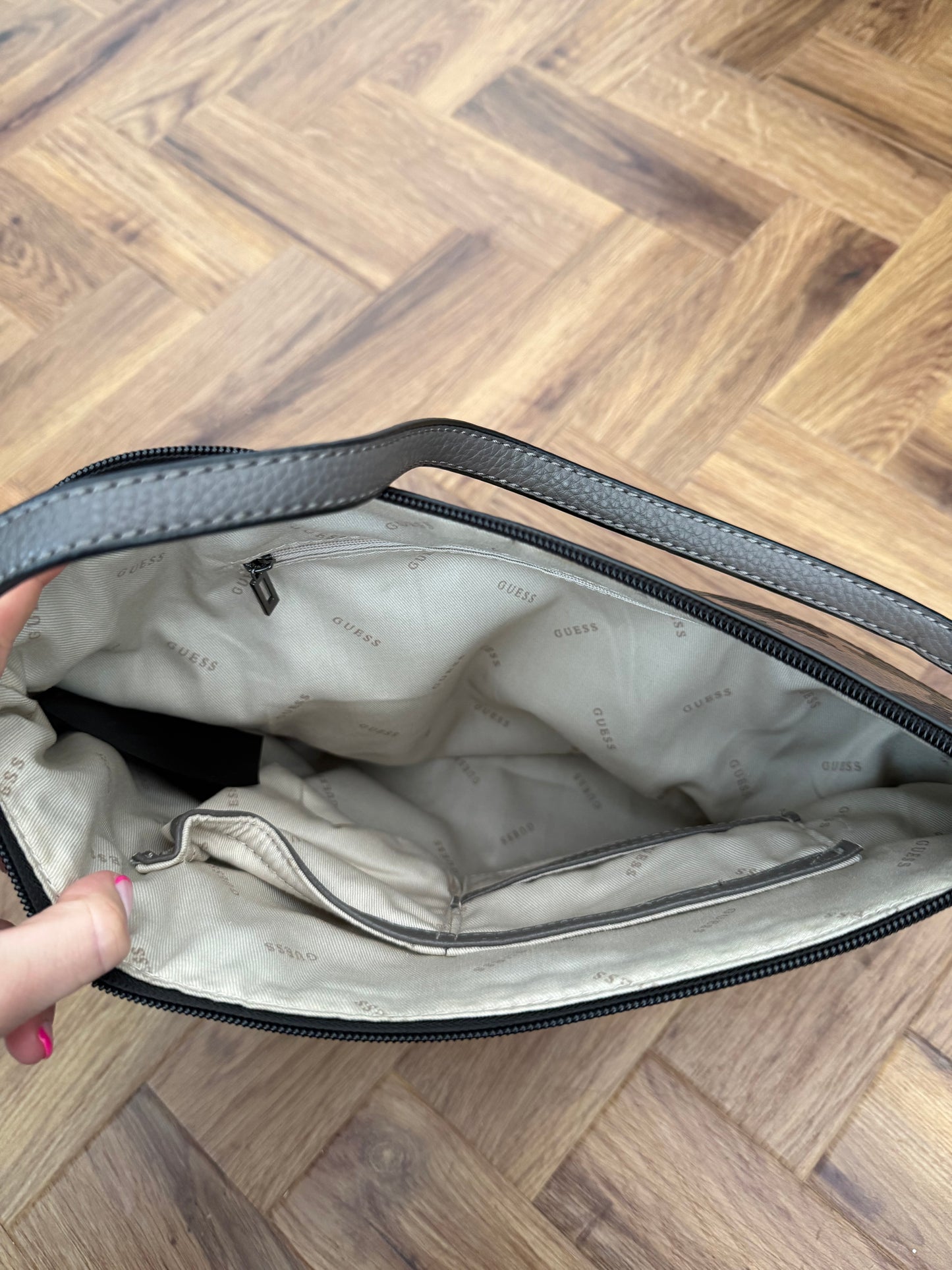 Guess Camouflage Shoulder Bag
