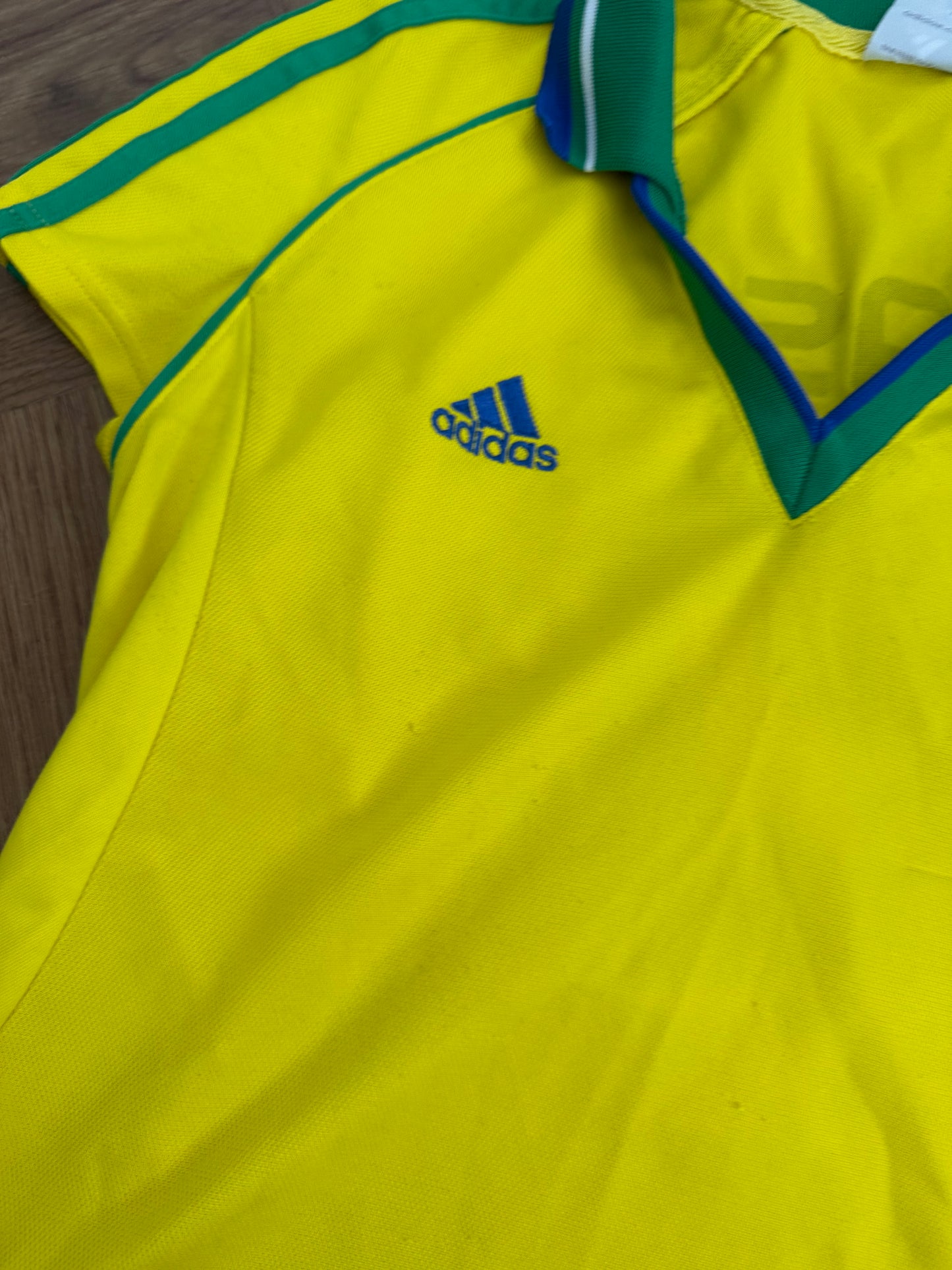 Brasil Football Shirt (UK18)