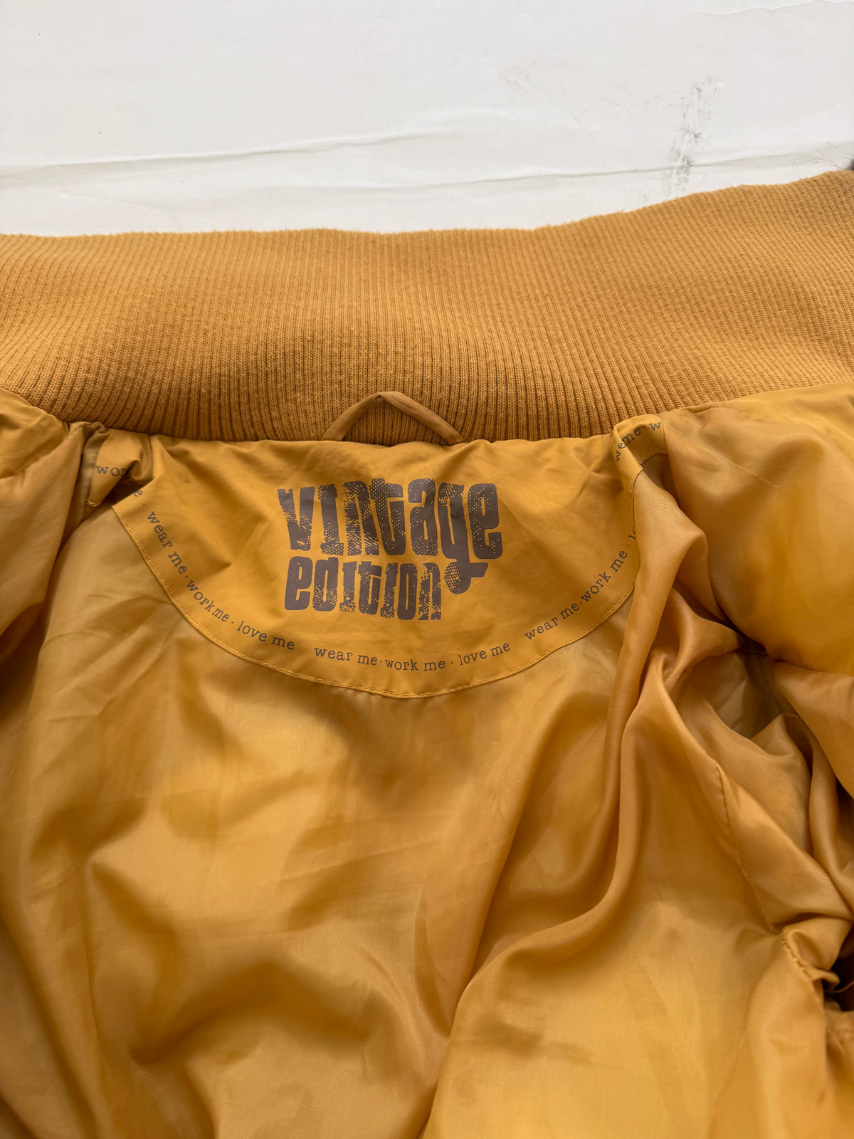 Y2K Fireman Clasp Puffer Jacket (UK10)