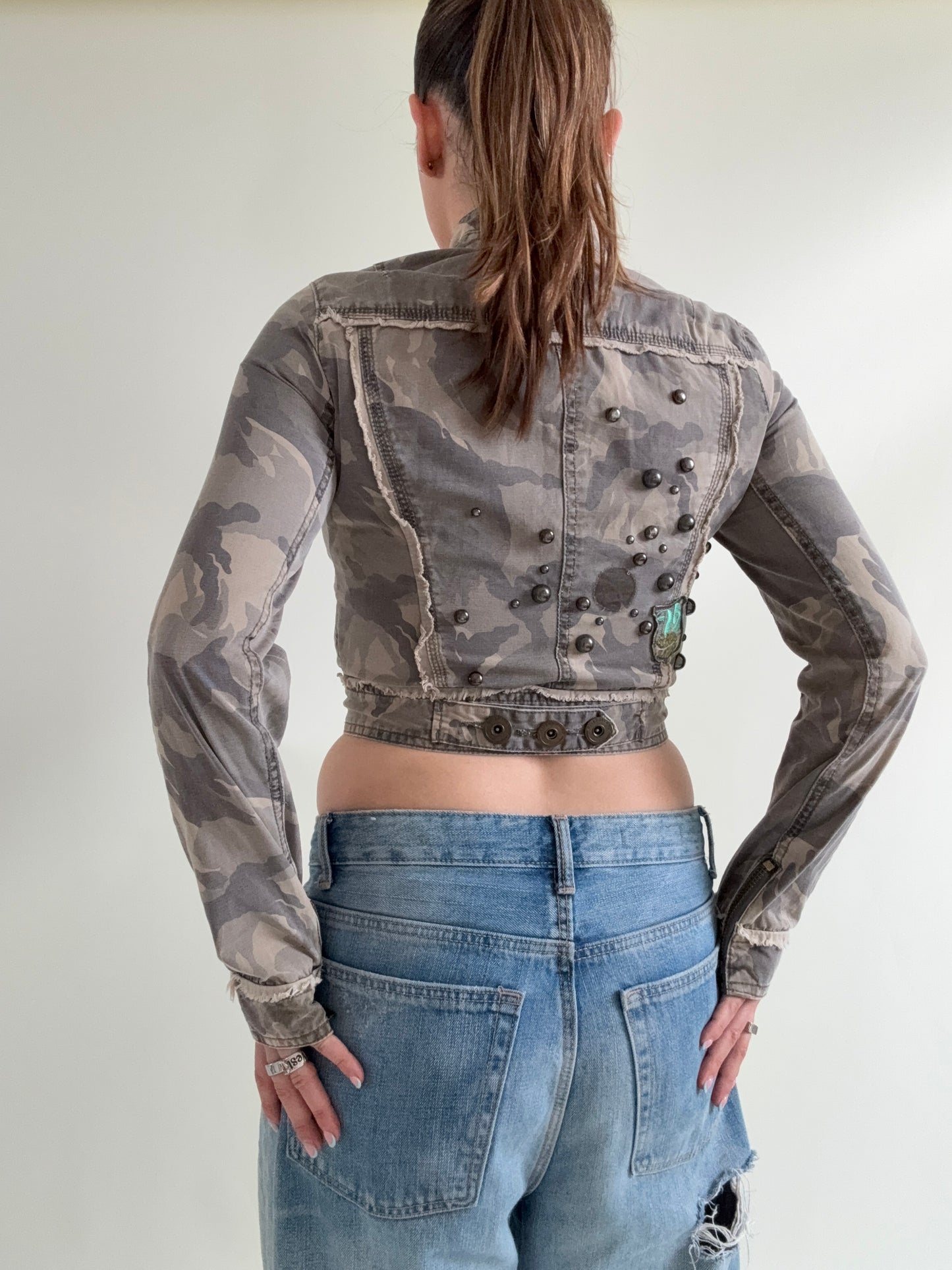 Cropped Camouflage Y2K Jacket (UK10)