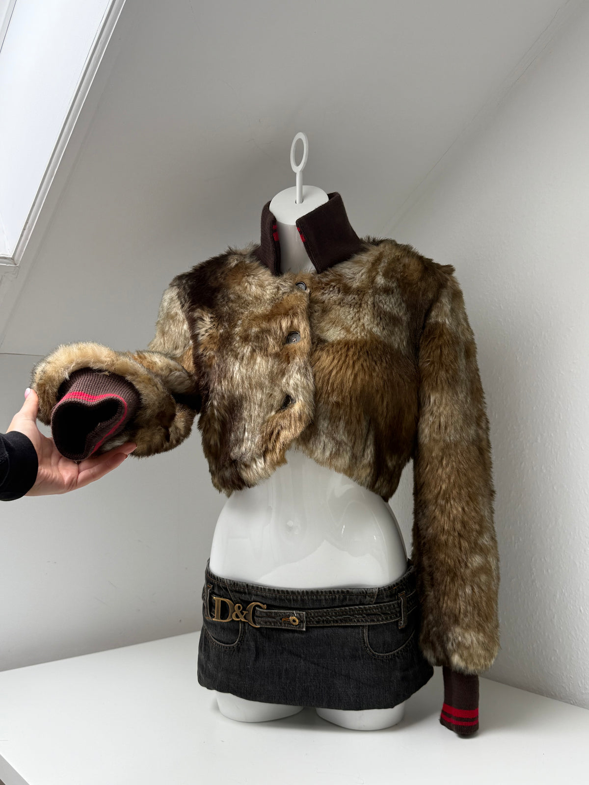 Cropped Faux Fur Replay Jacket (L)