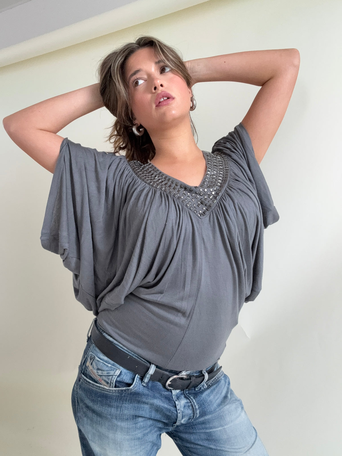 Batwing Guess Top (L)