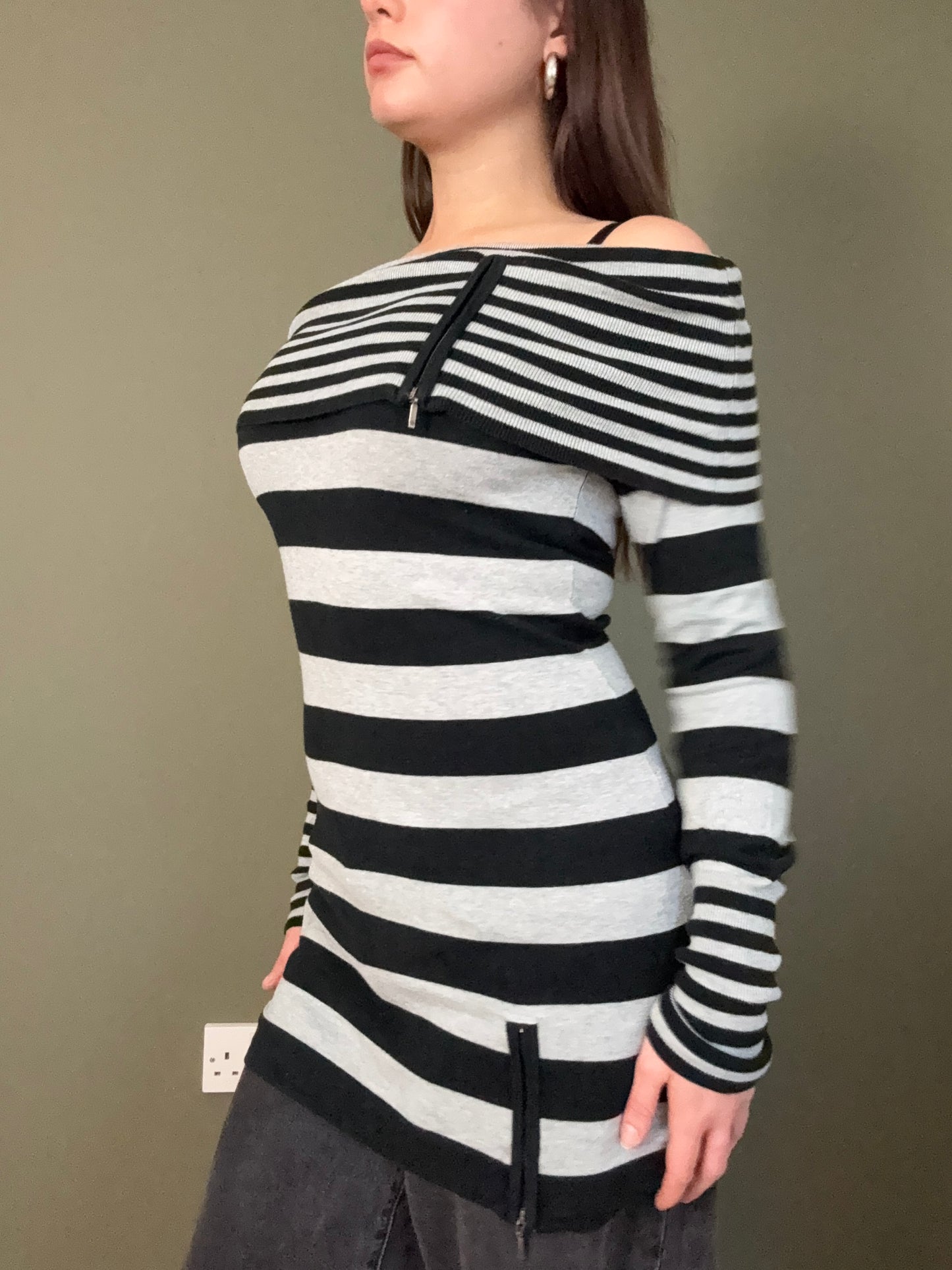 Jane Norman Off The Shoulder Jumper (UK12)