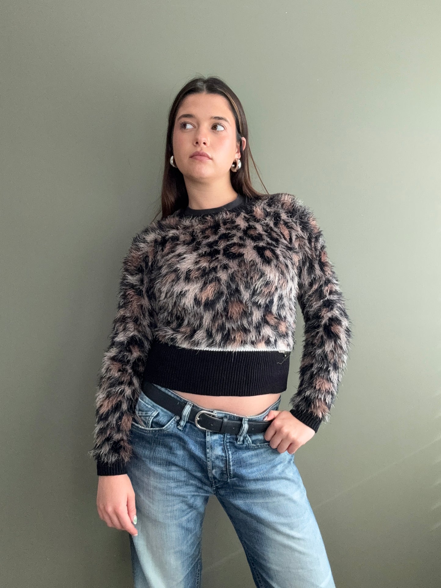 Fluffy Guess Jumper (UK10)